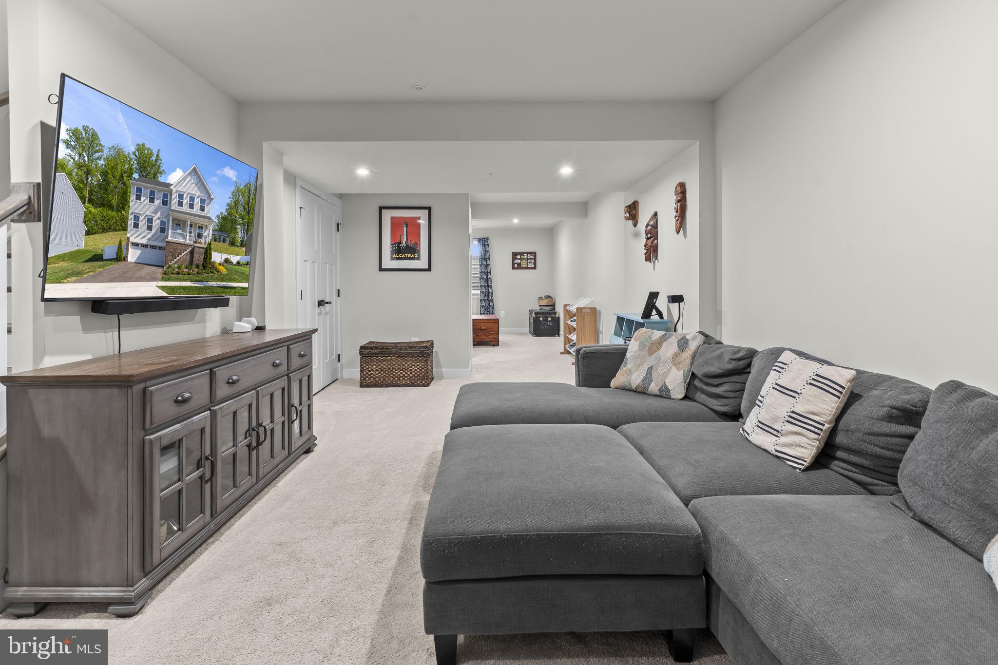 HERITAGE WOODS - Residential