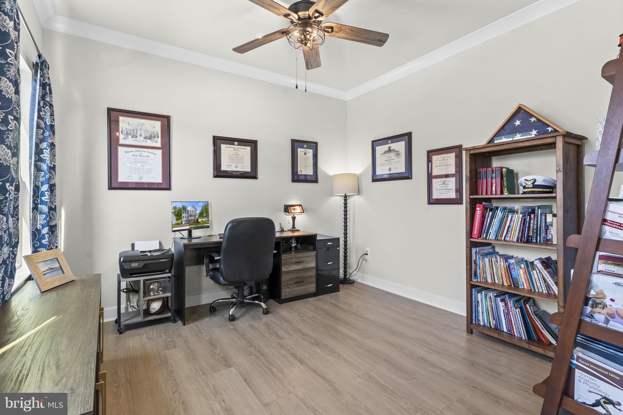 HERITAGE WOODS - Residential