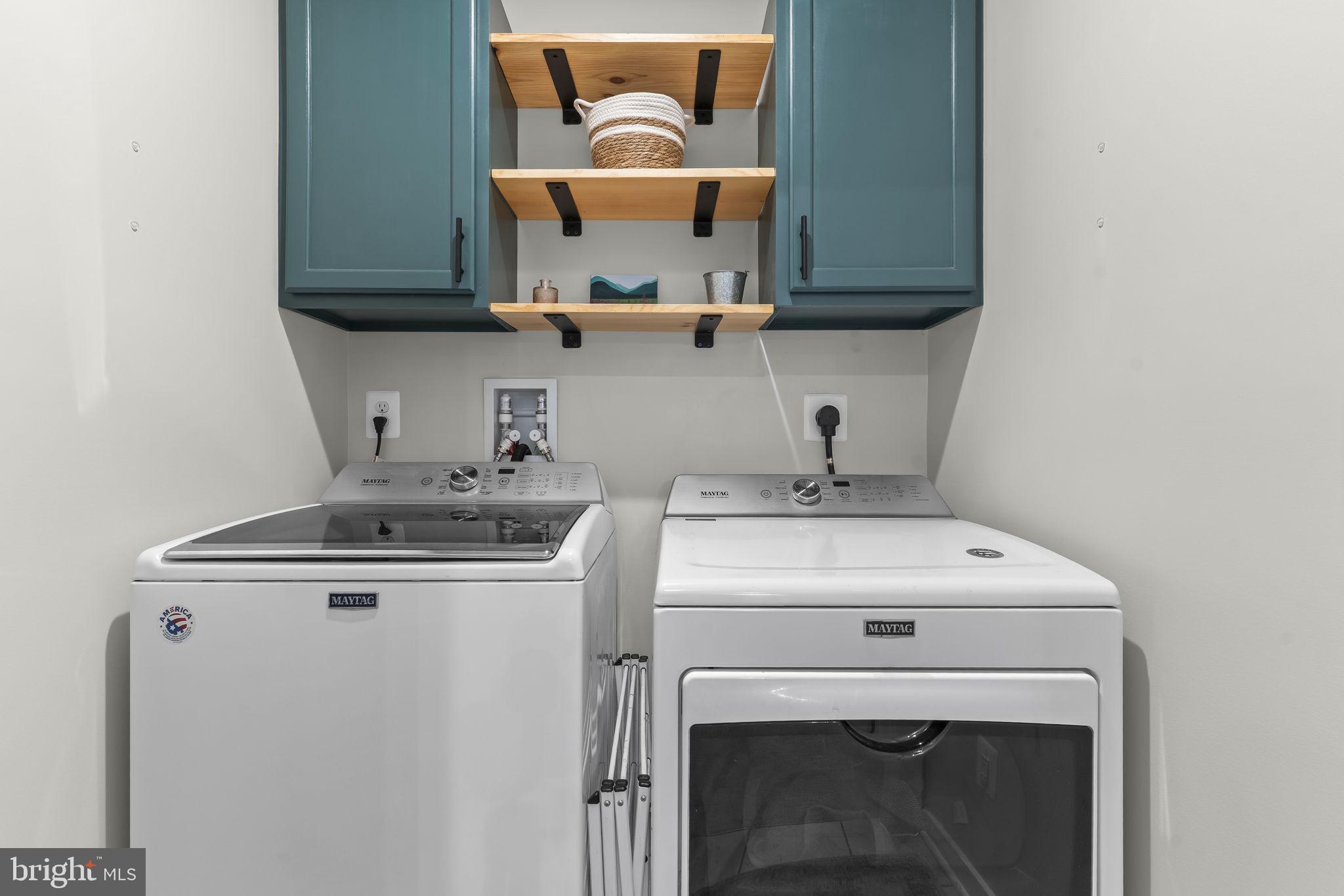 HERITAGE WOODS - Residential