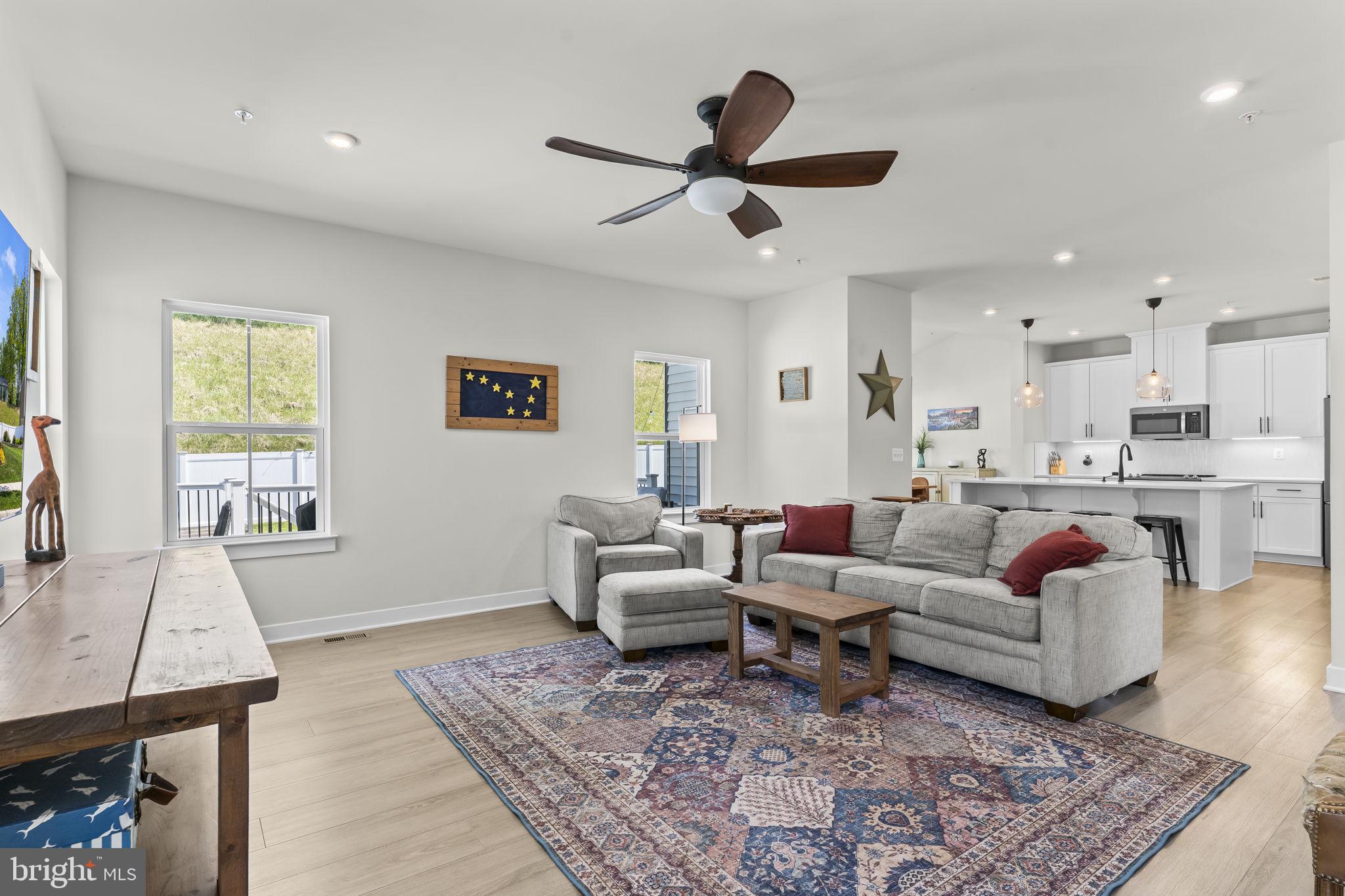 HERITAGE WOODS - Residential