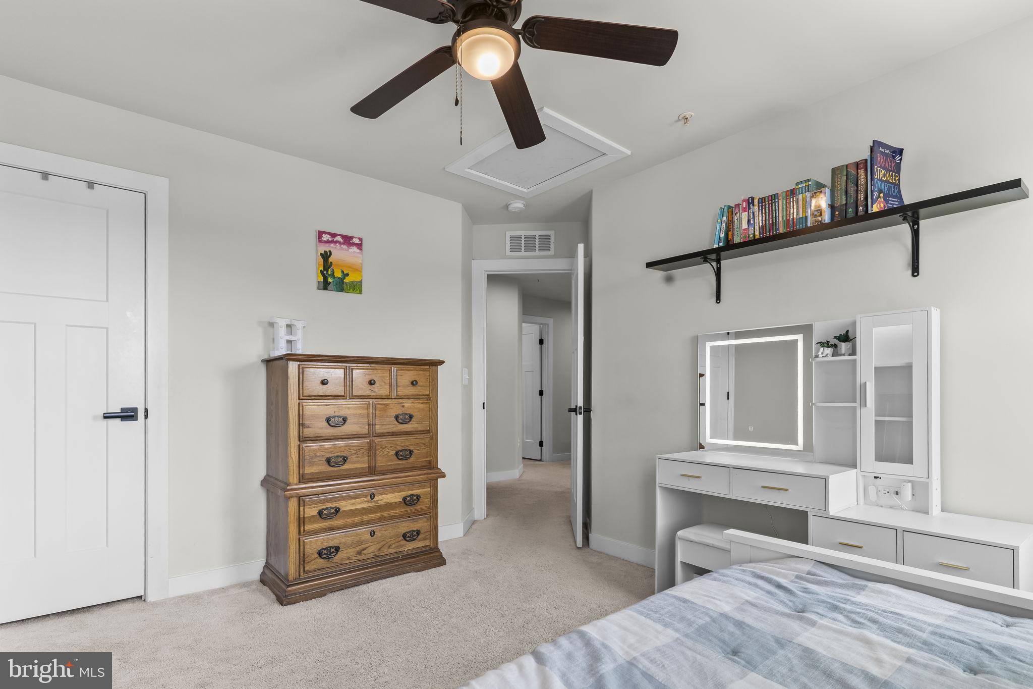 HERITAGE WOODS - Residential