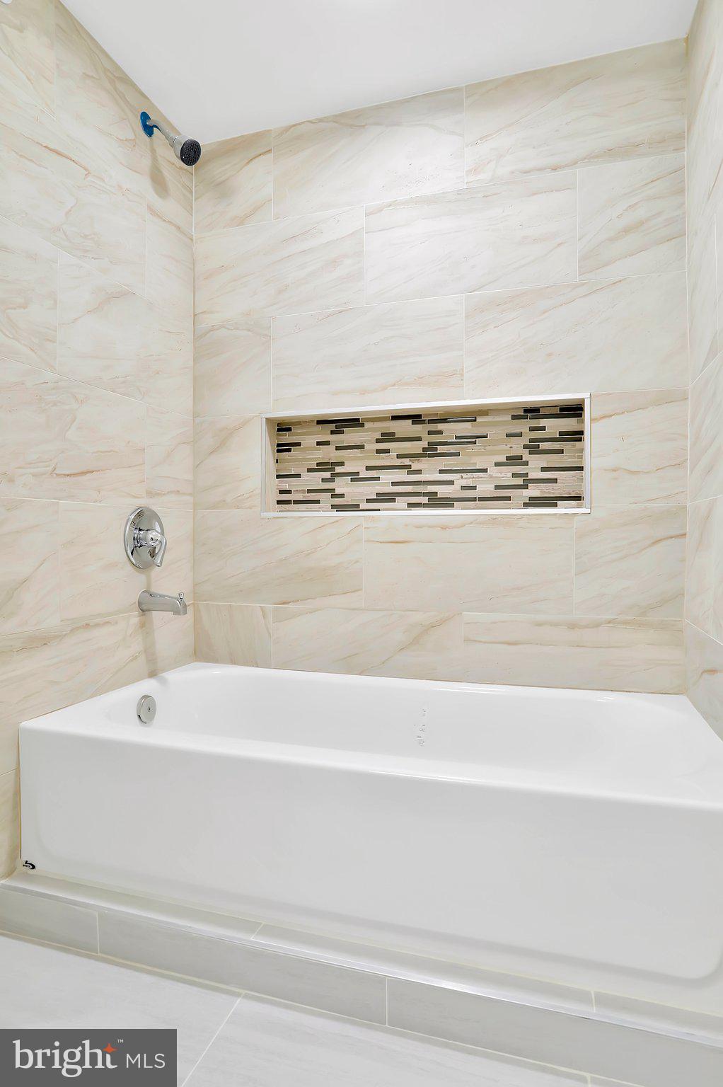 LITTLE ROCKY RUN - Residential