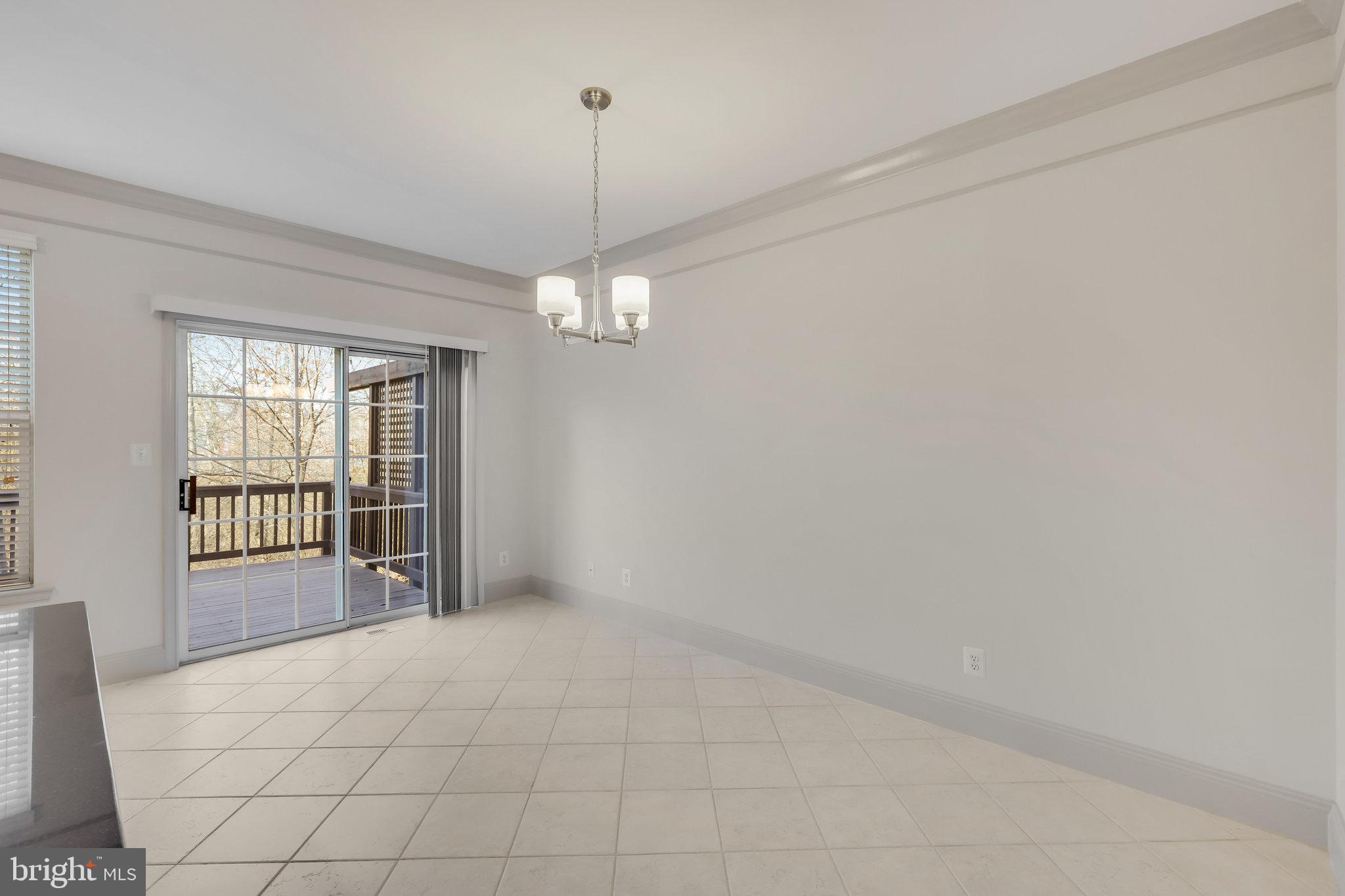 BROADLANDS SOUTH - Residential