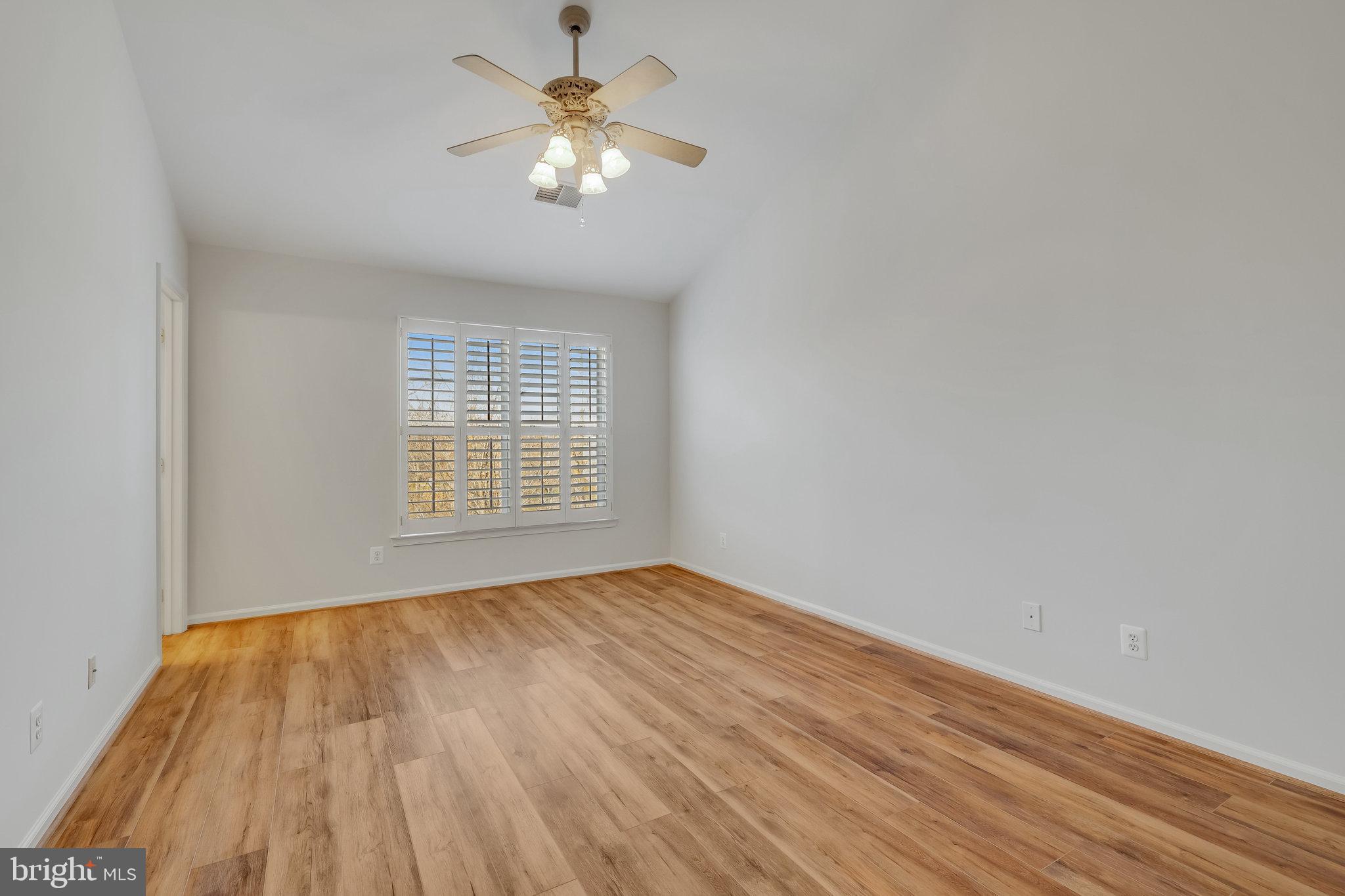 BROADLANDS SOUTH - Residential