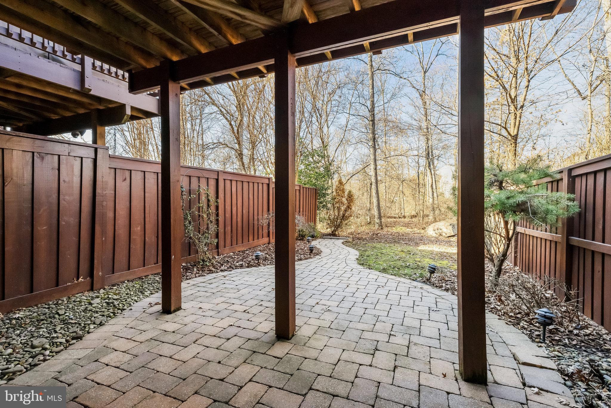 BROADLANDS SOUTH - Residential