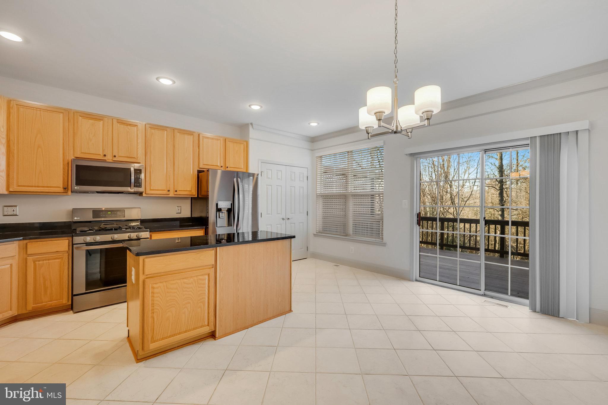 BROADLANDS SOUTH - Residential