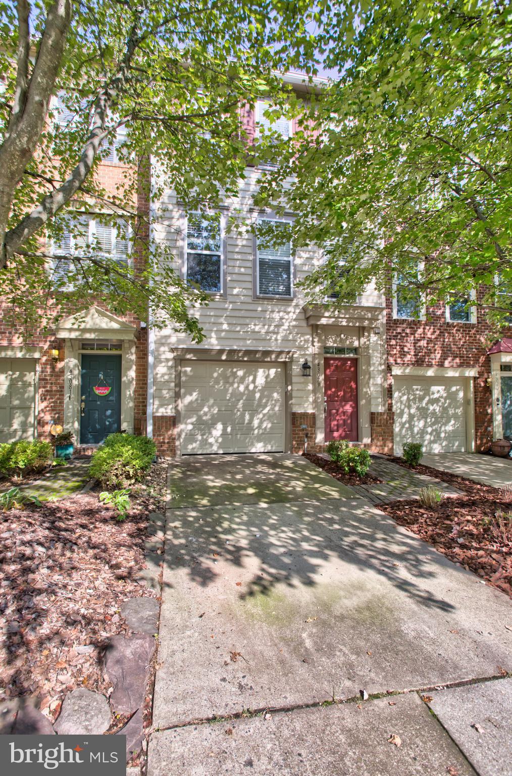 BROADLANDS SOUTH - Residential