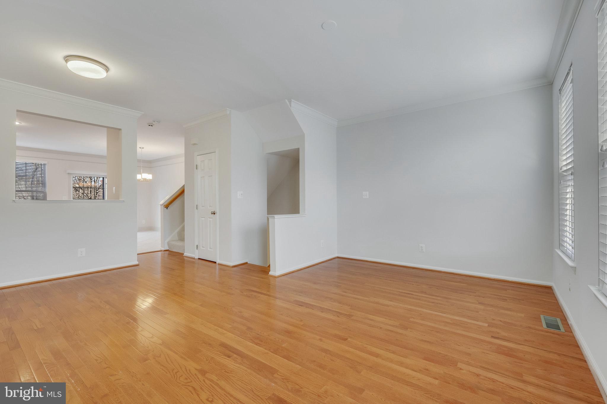 BROADLANDS SOUTH - Residential