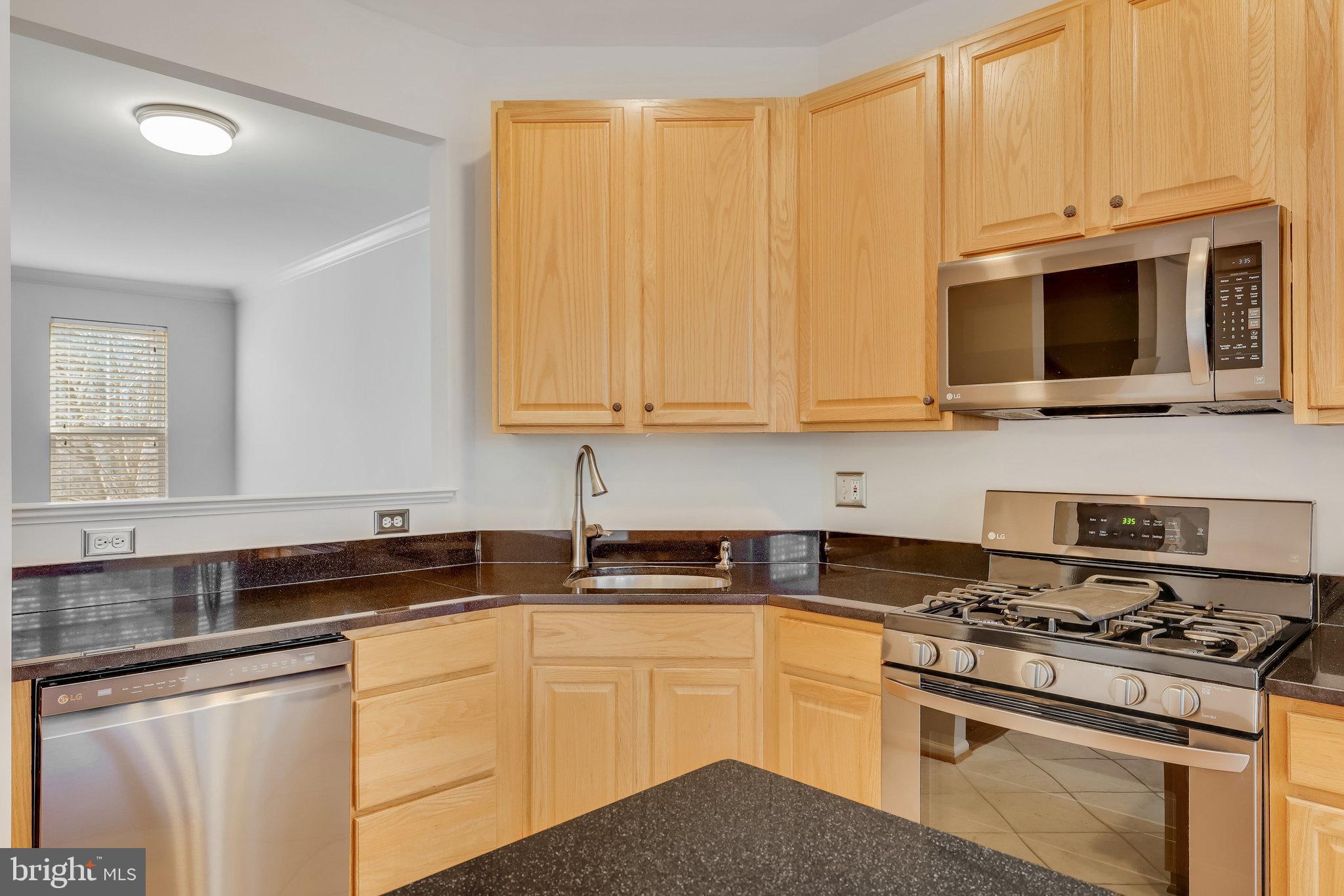 BROADLANDS SOUTH - Residential