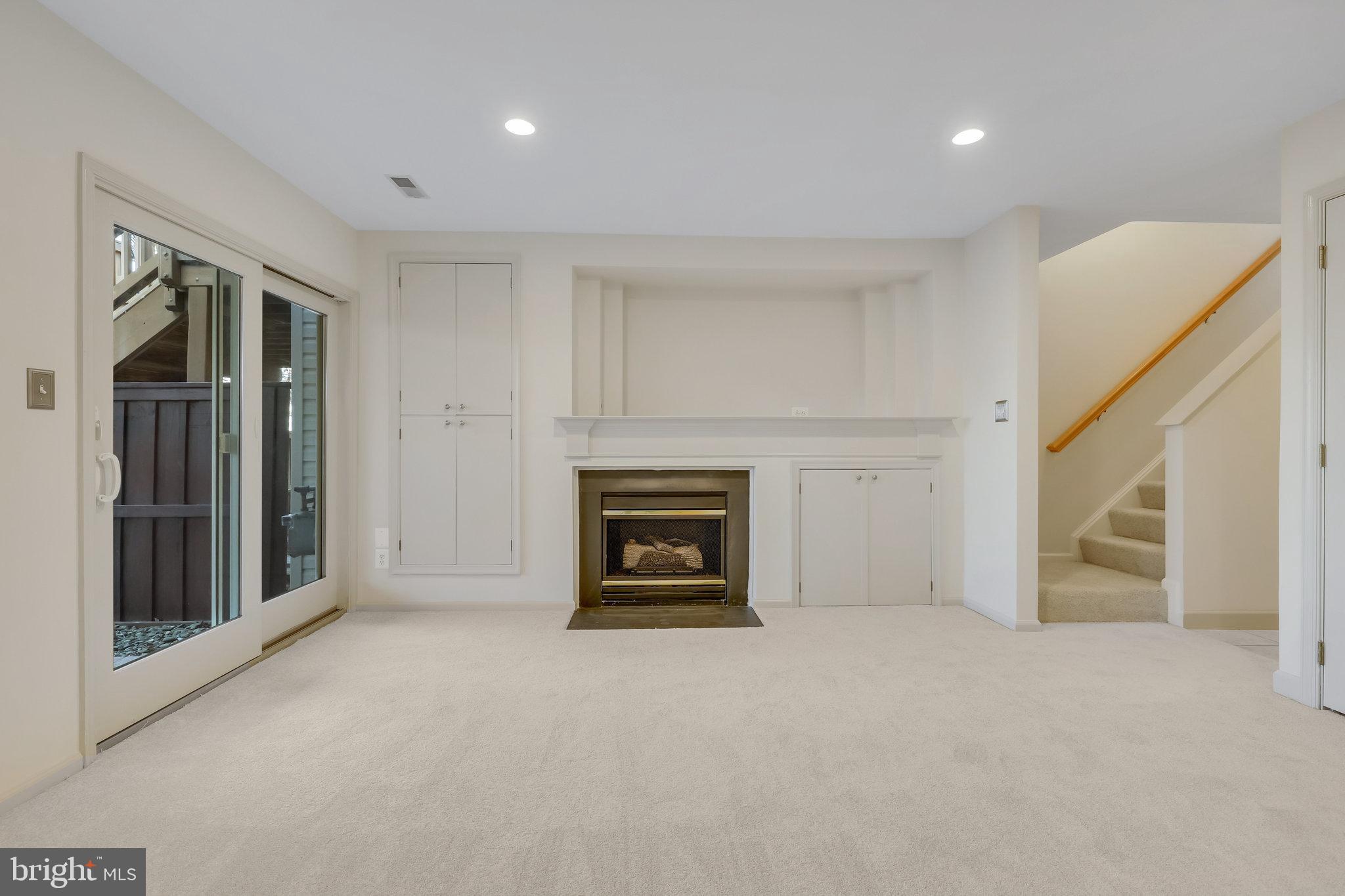 BROADLANDS SOUTH - Residential