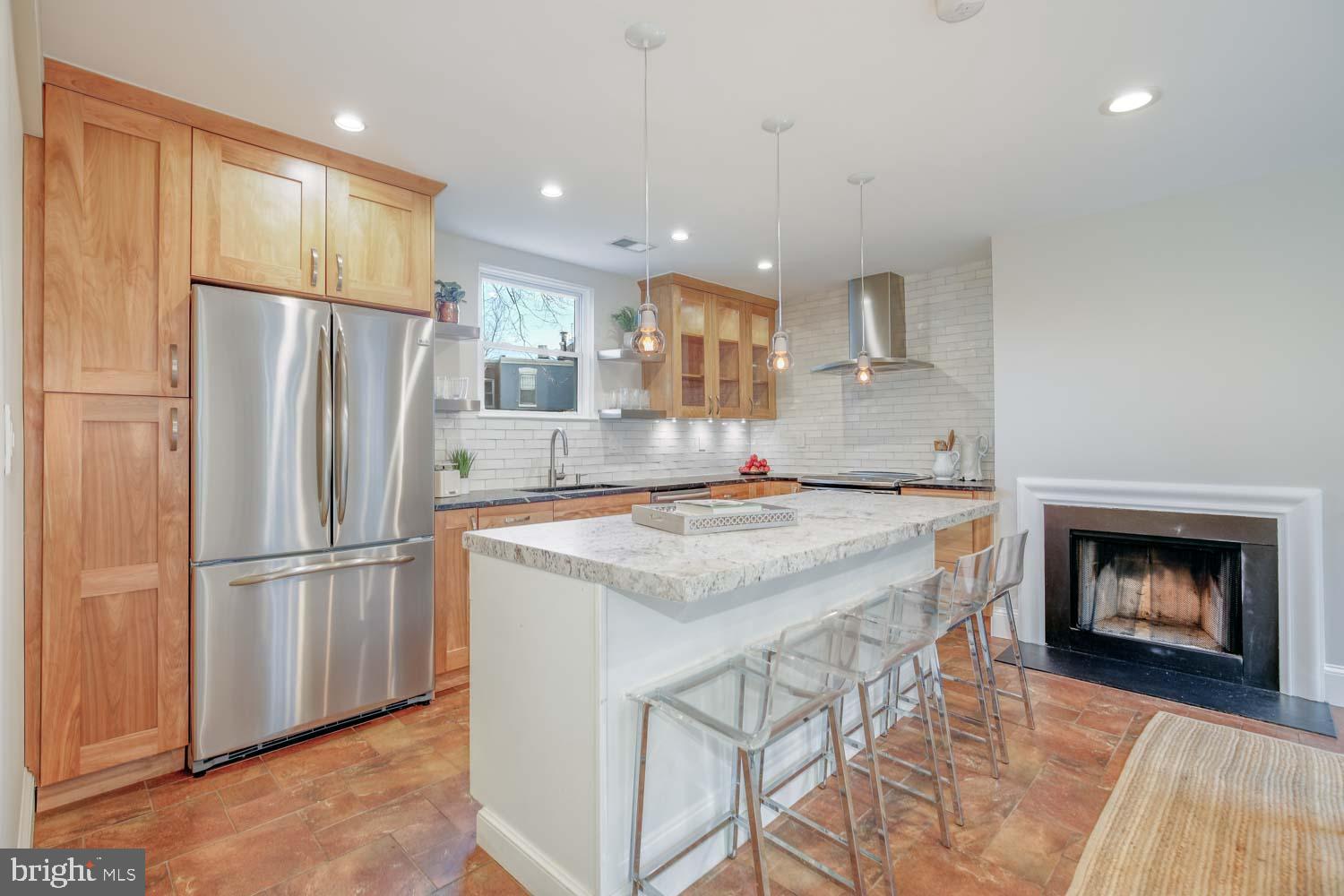 CAPITOL HILL - Residential