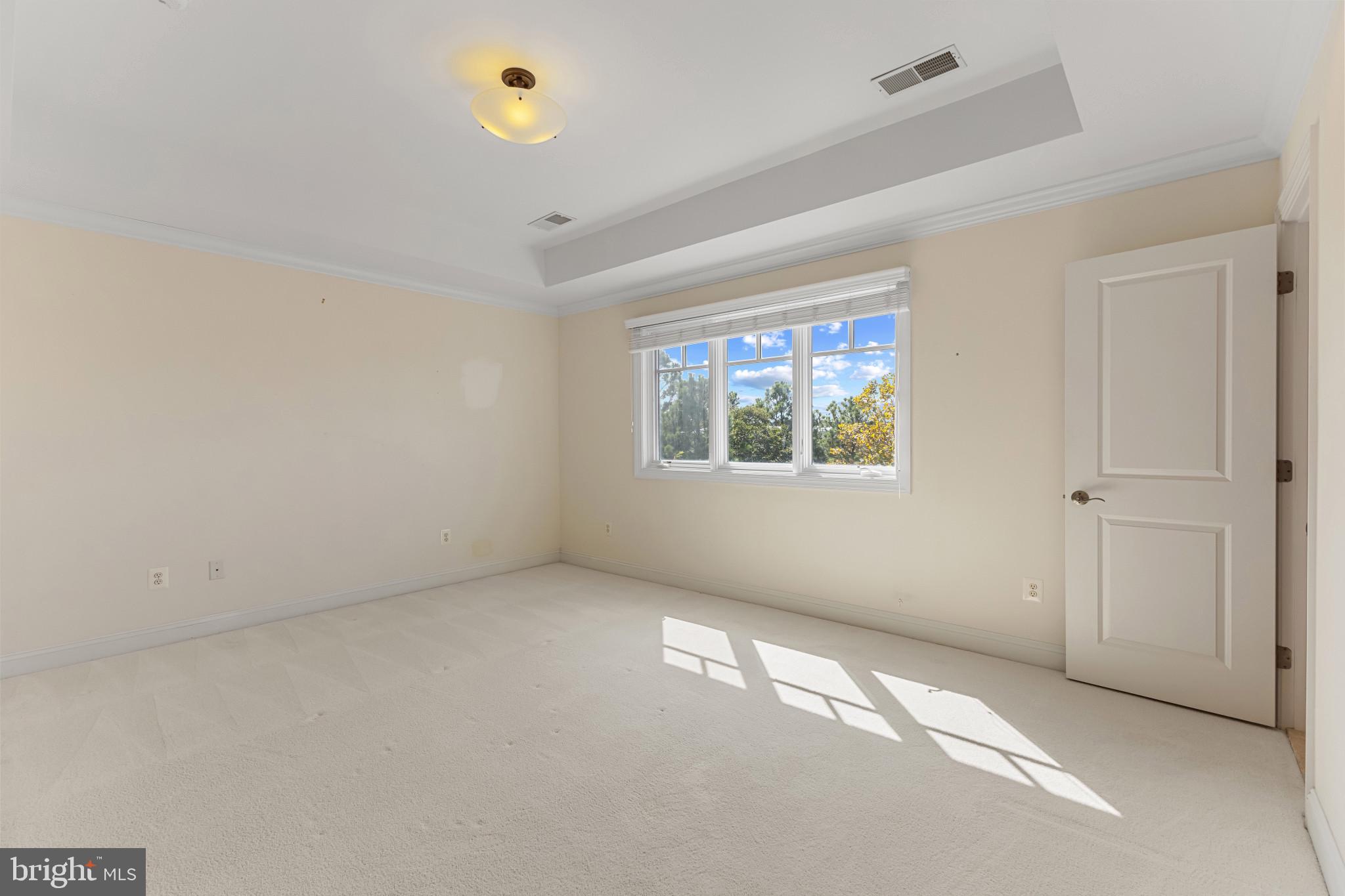 NARROWS POINTE - Residential