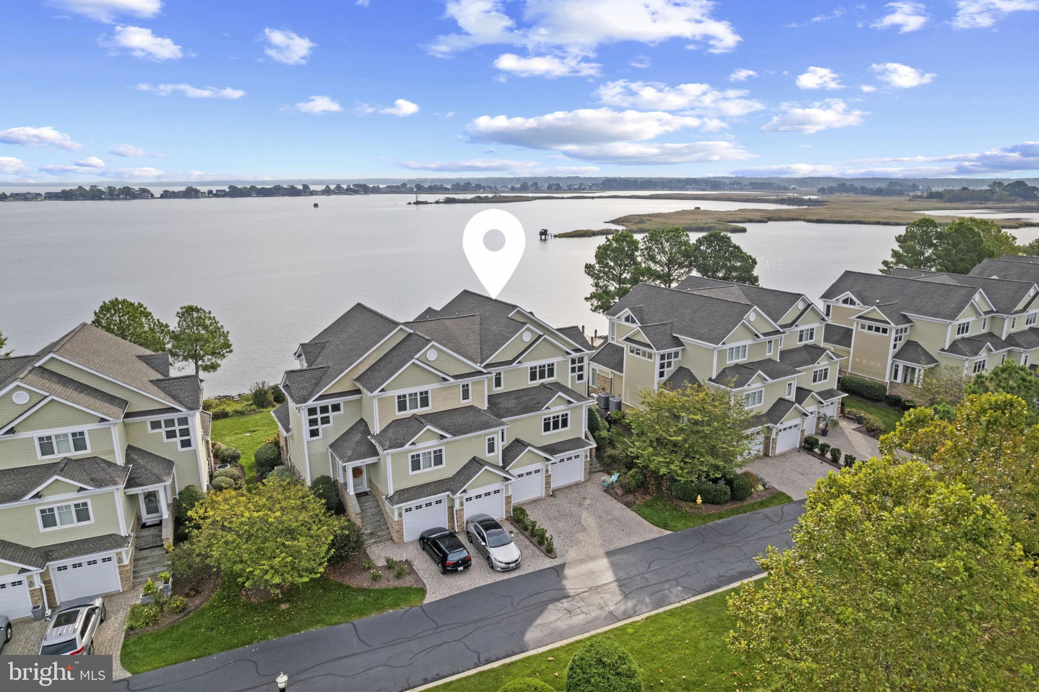 NARROWS POINTE - Residential