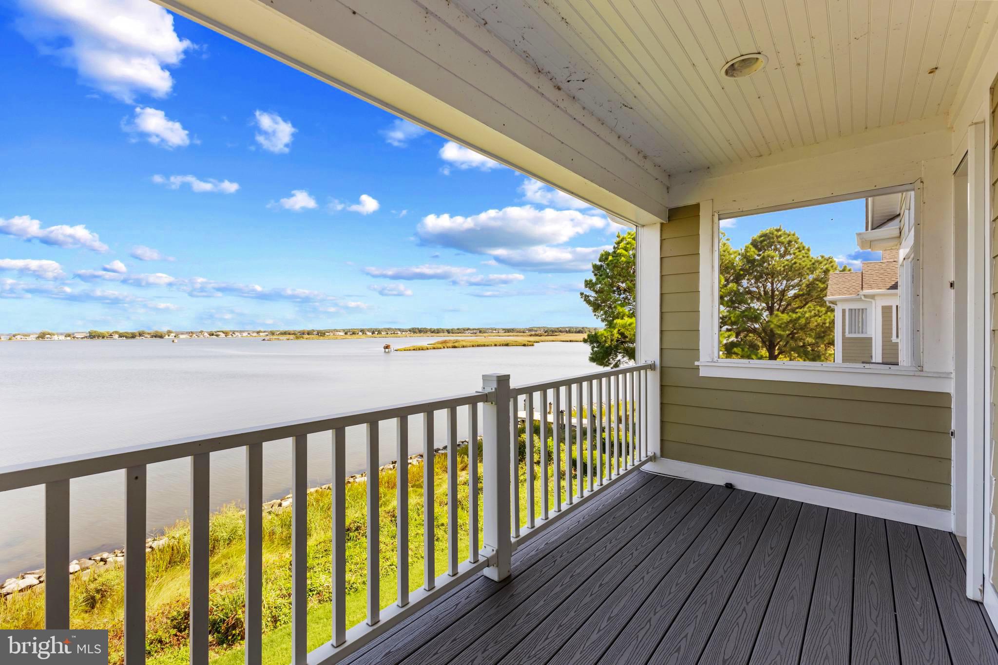 NARROWS POINTE - Residential