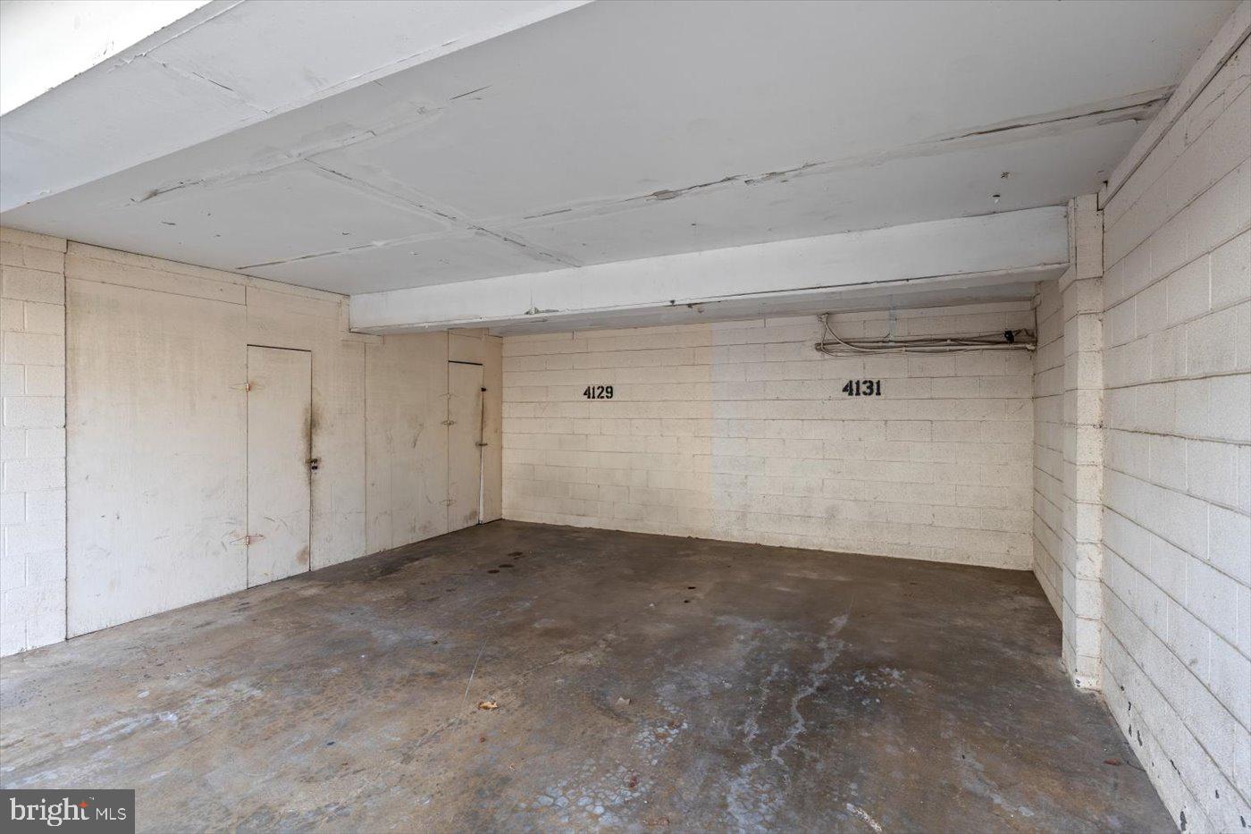 PINEWOOD MEADOWS - Residential