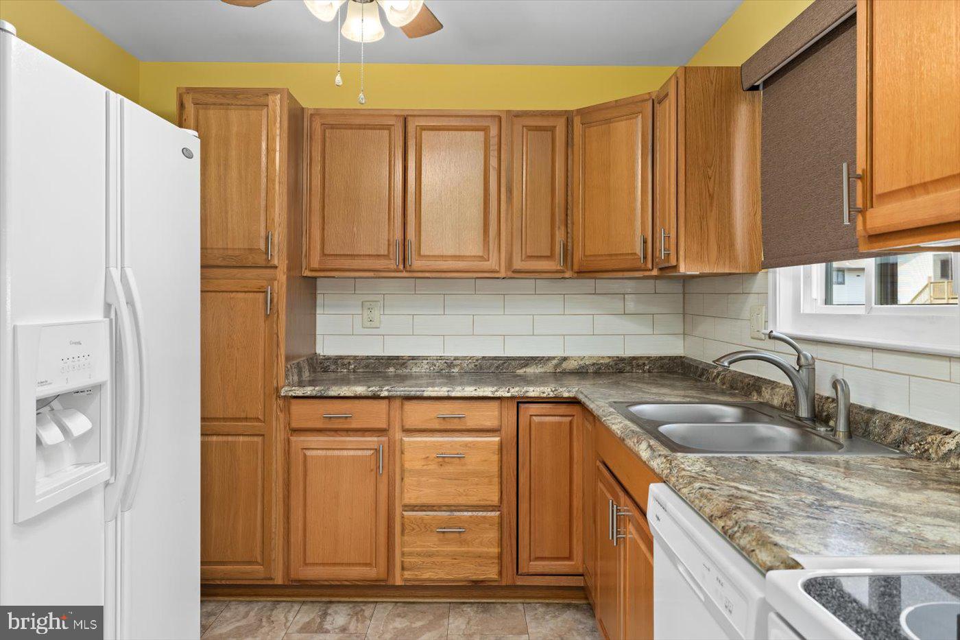 PINEWOOD MEADOWS - Residential