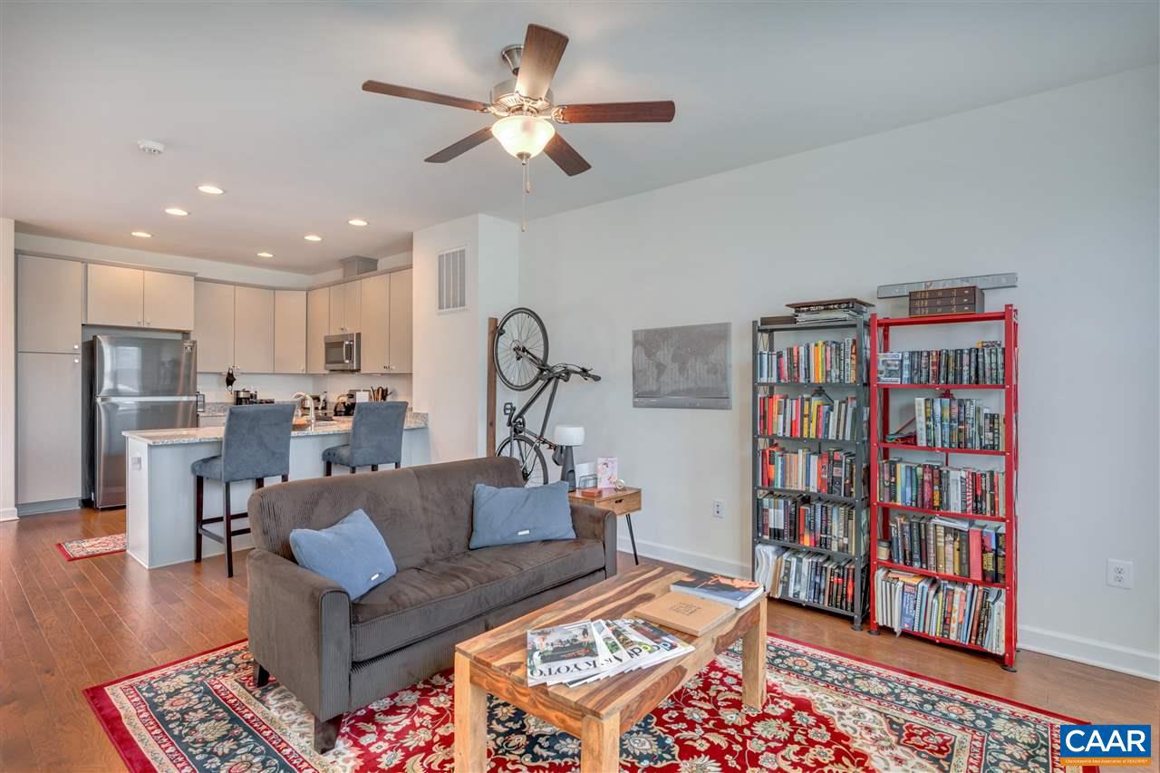 Photo 1 of 14 — 1423 MIDLAND ST STREET, CHARLOTTESVILLE, VA 22902
