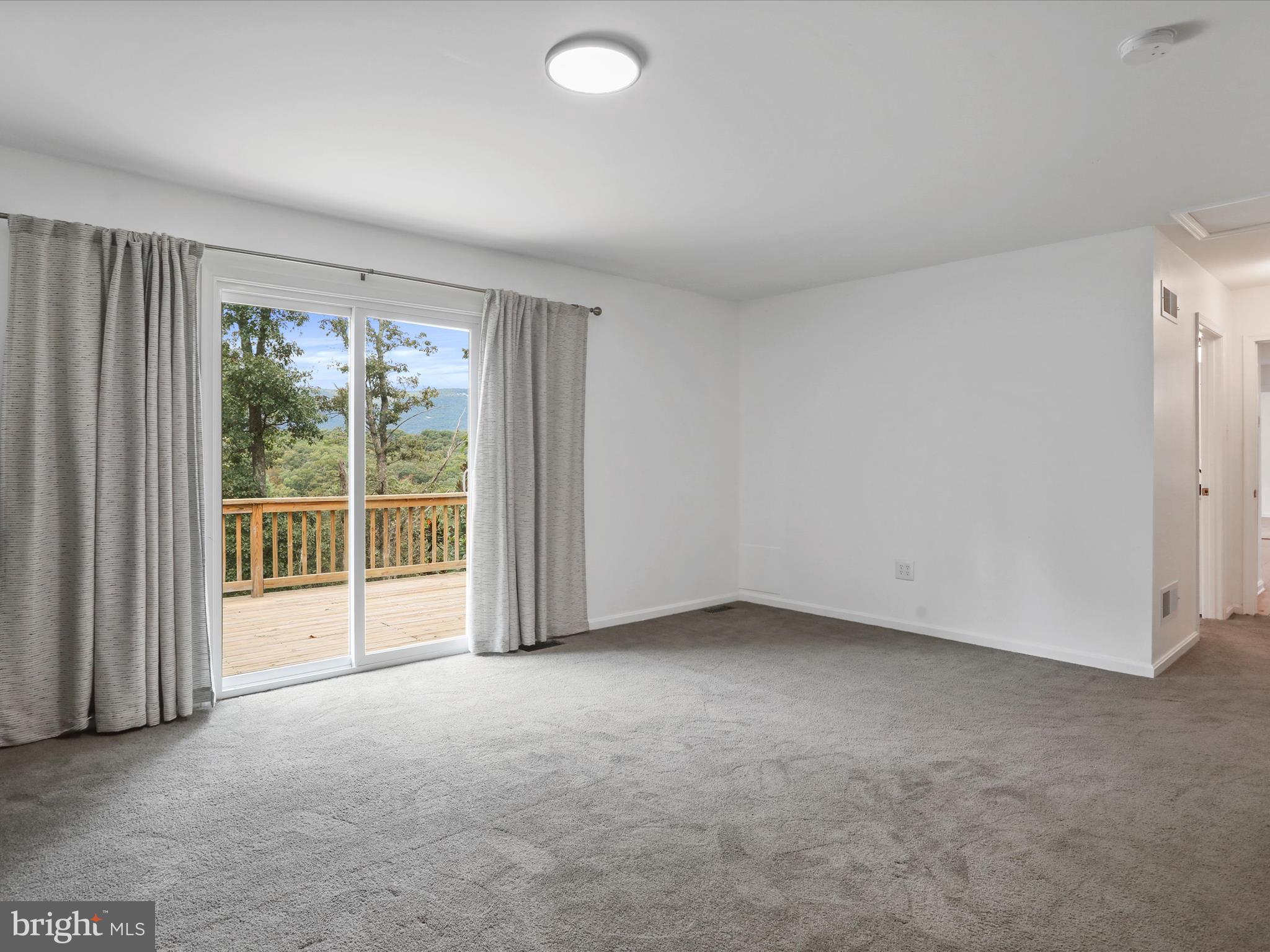 MT WILLIAMS - Residential