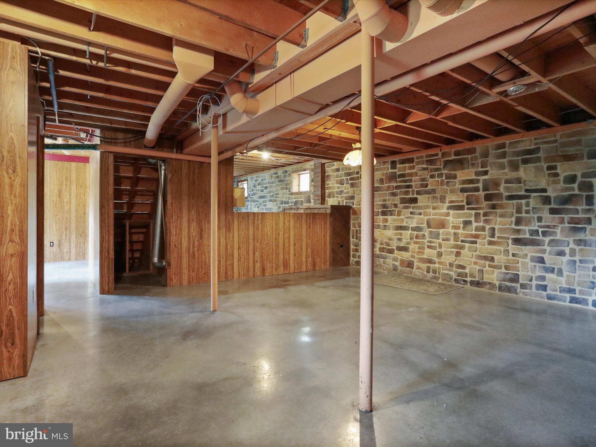 MT WILLIAMS - Residential