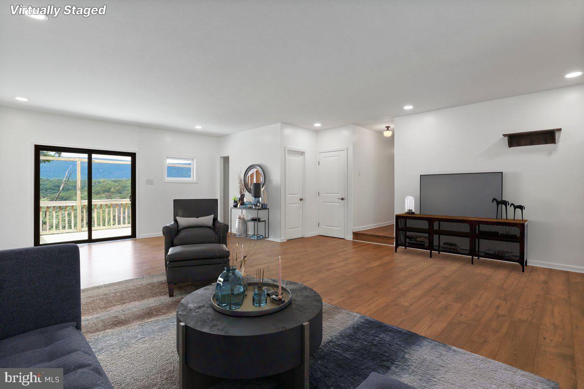 MT WILLIAMS - Residential