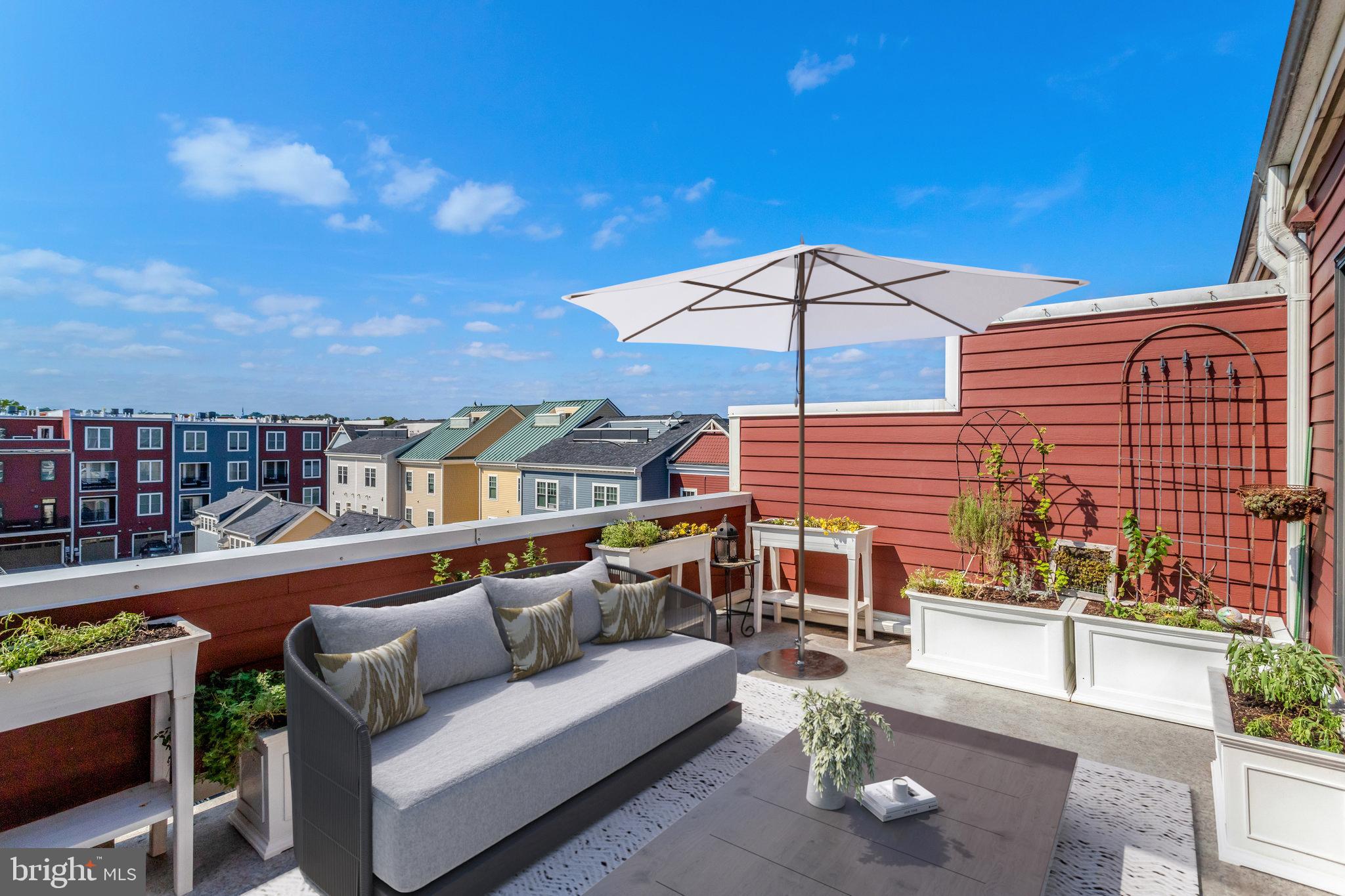 POTOMAC YARD - Residential Lease