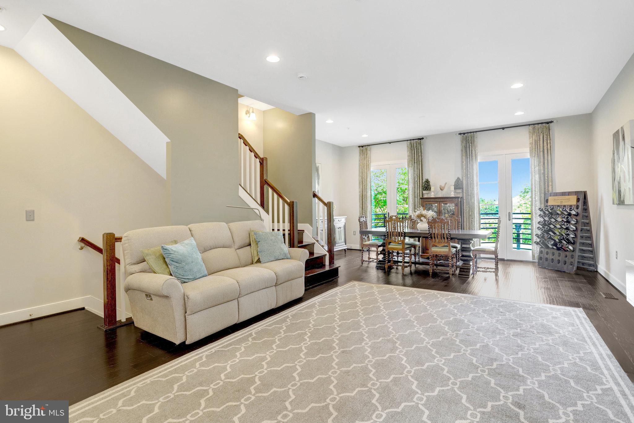 POTOMAC YARD - Residential Lease