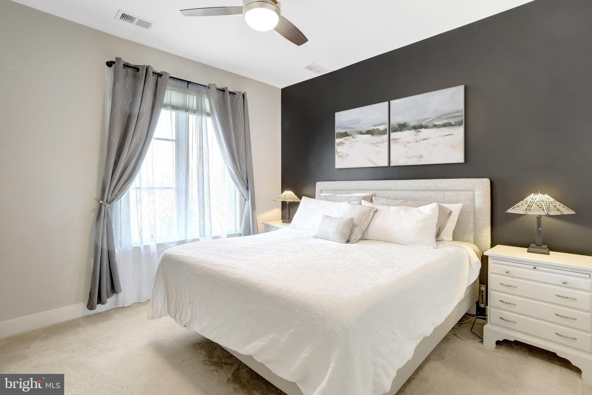 POTOMAC YARD - Residential Lease