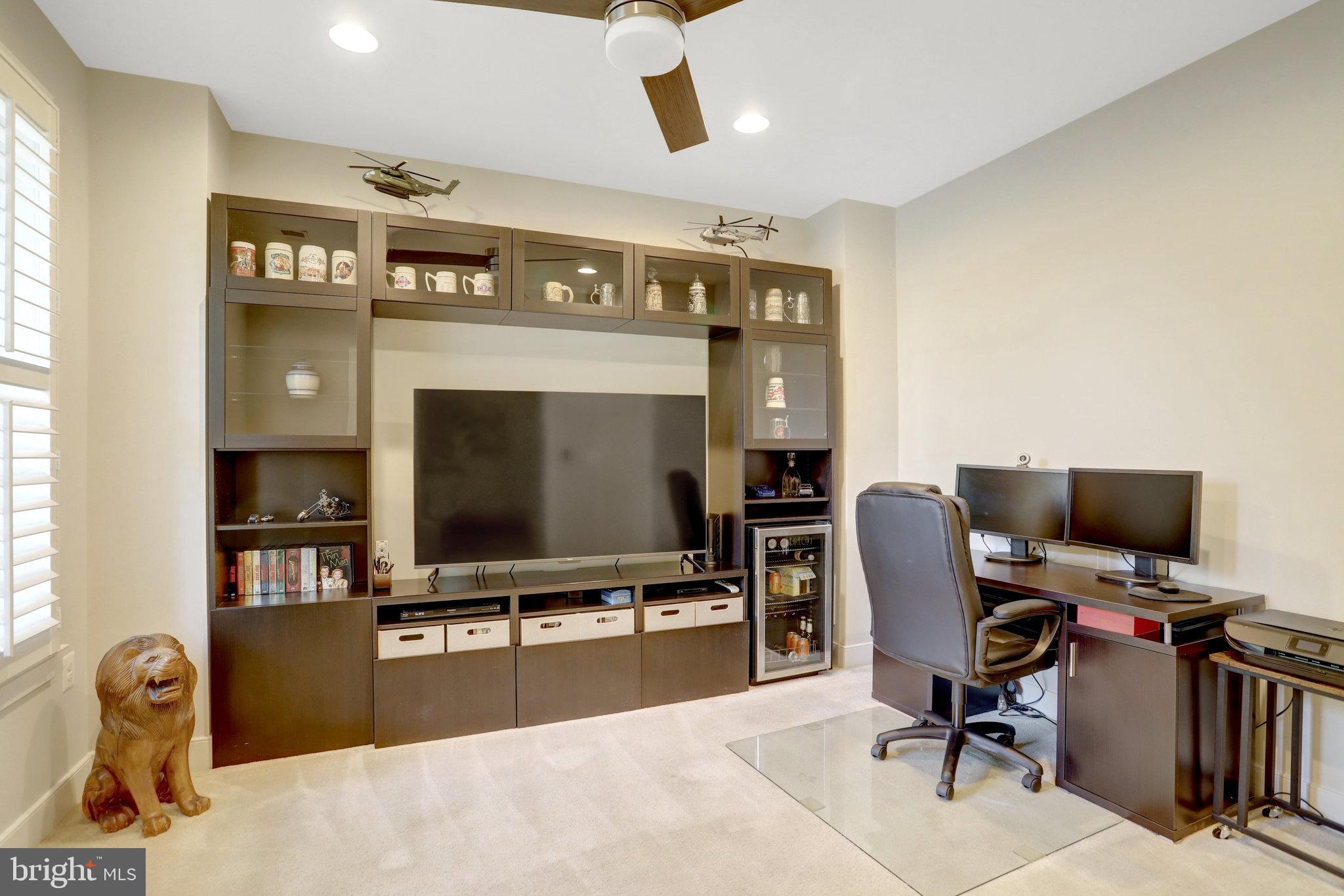 POTOMAC YARD - Residential Lease