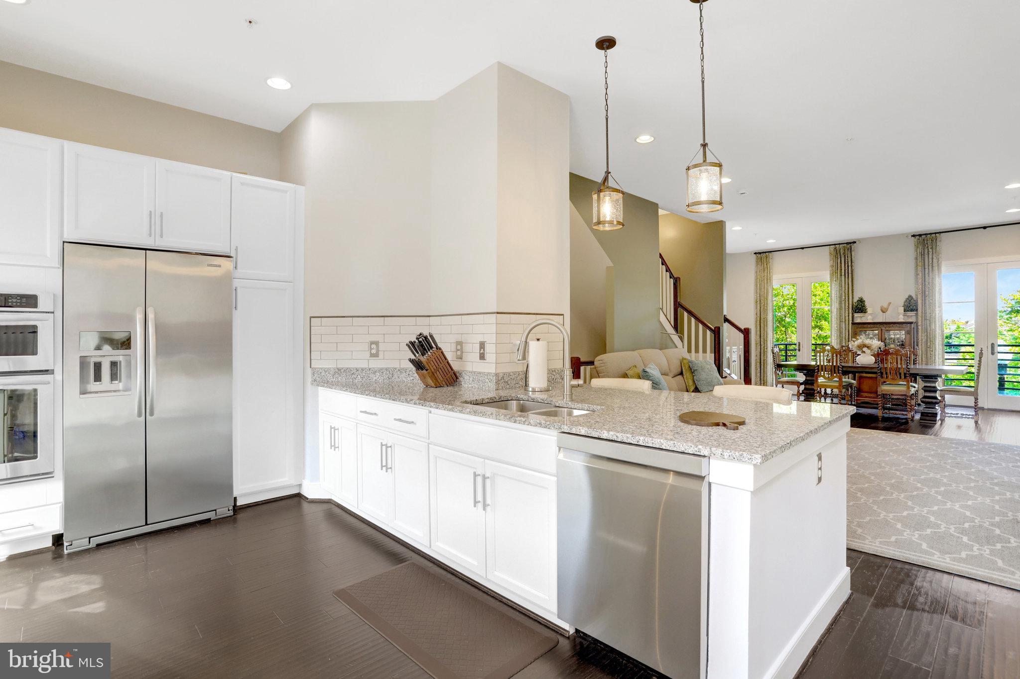 POTOMAC YARD - Residential Lease