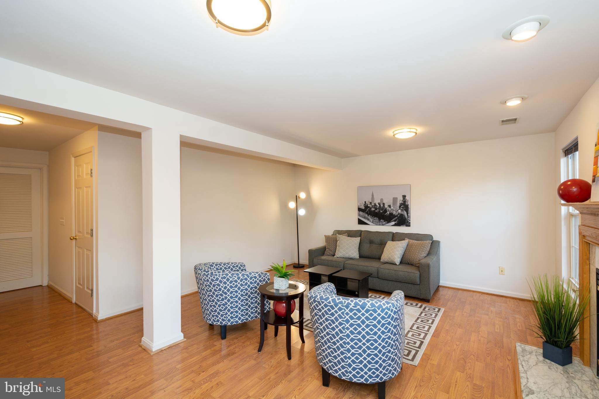 MADRILLON SPRINGS - Residential