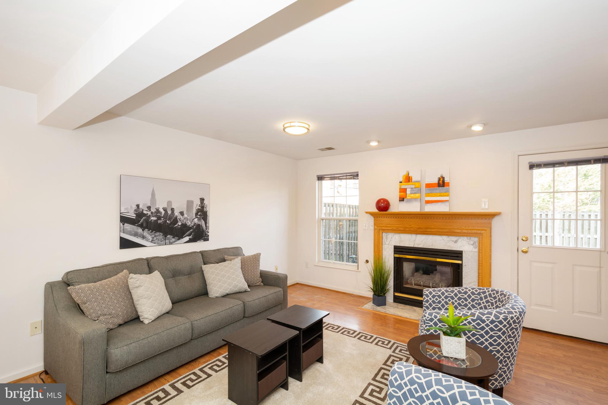 MADRILLON SPRINGS - Residential