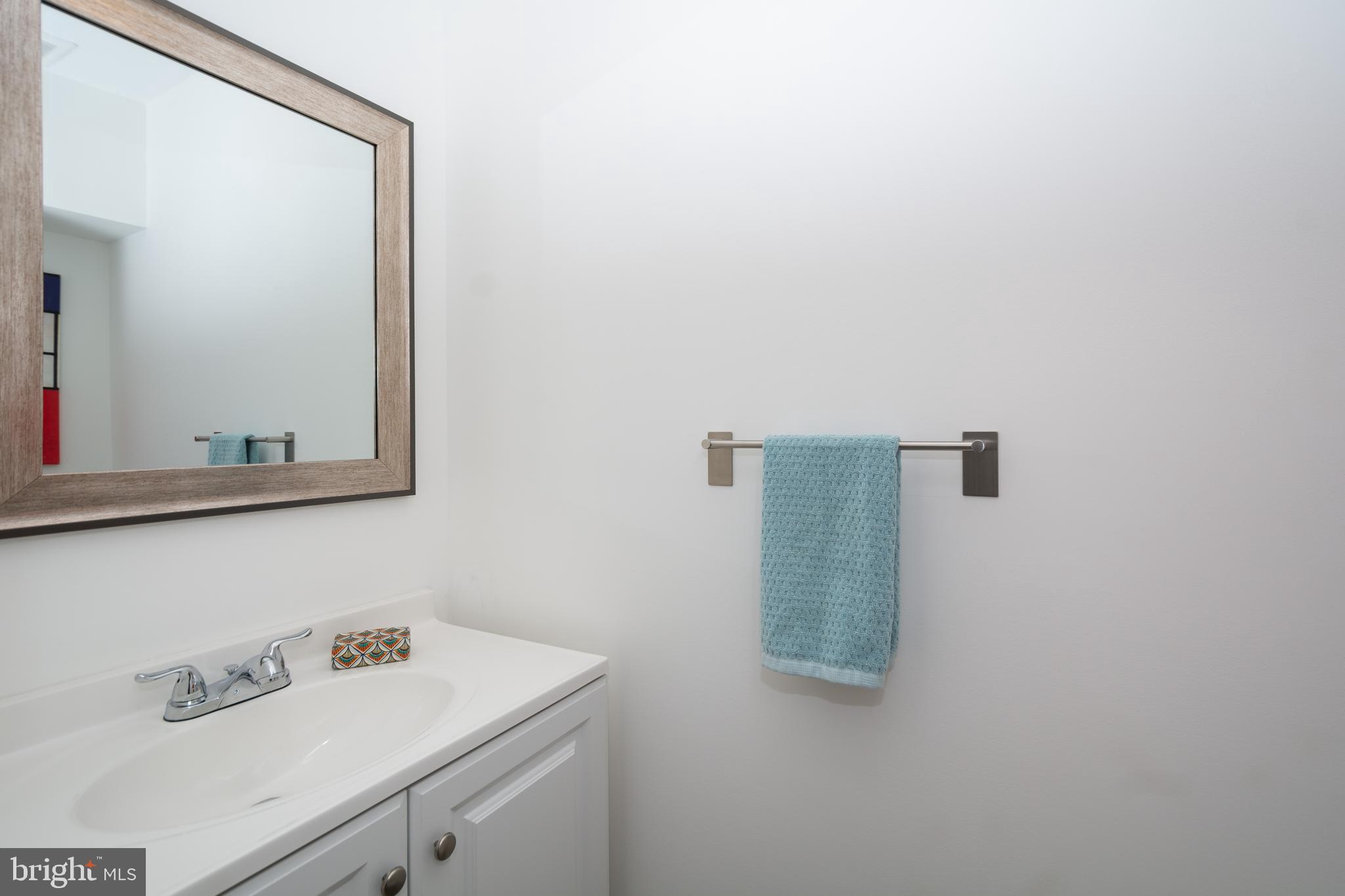 MADRILLON SPRINGS - Residential