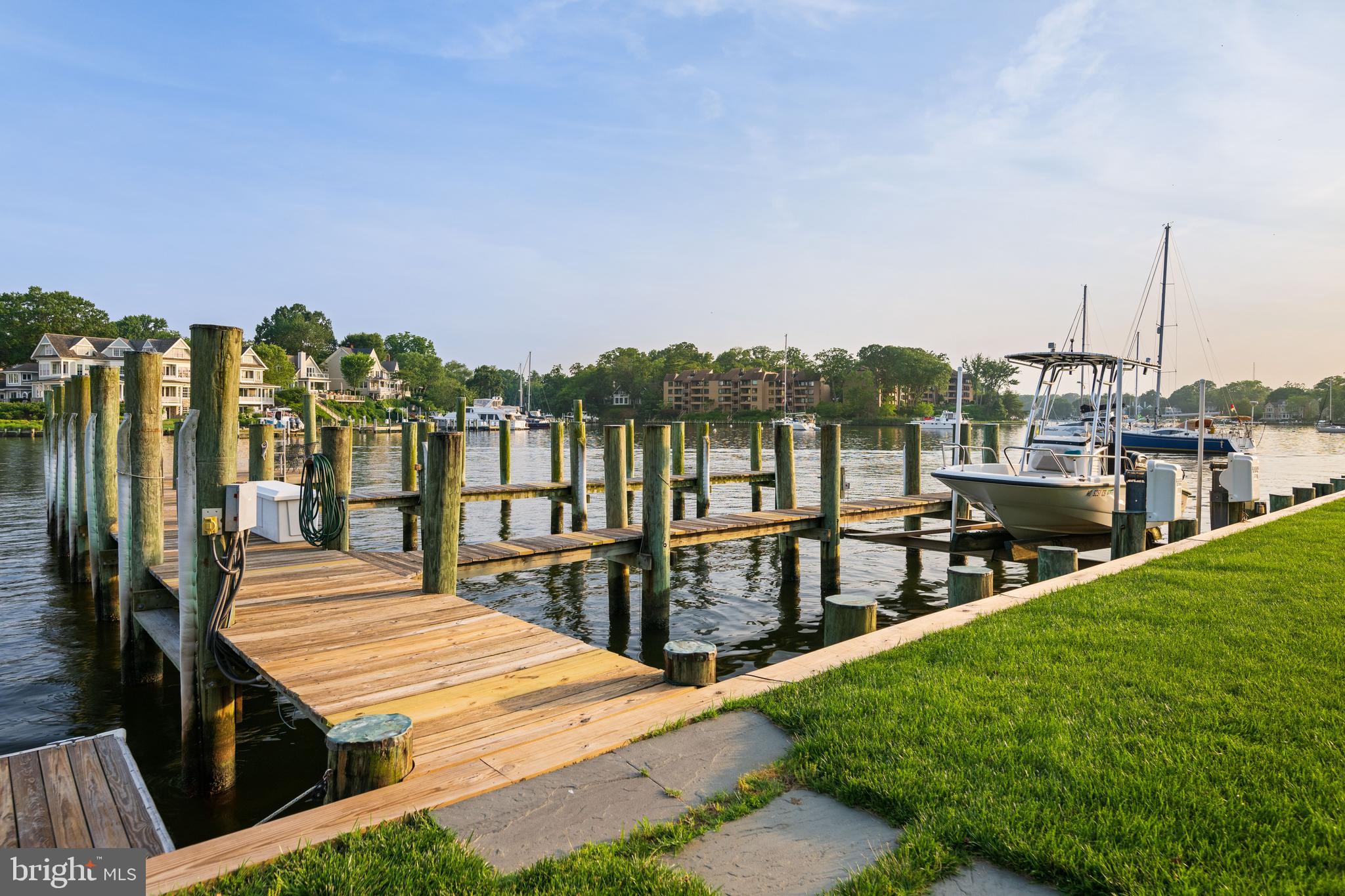 HISTORIC DISTRICT - Residential