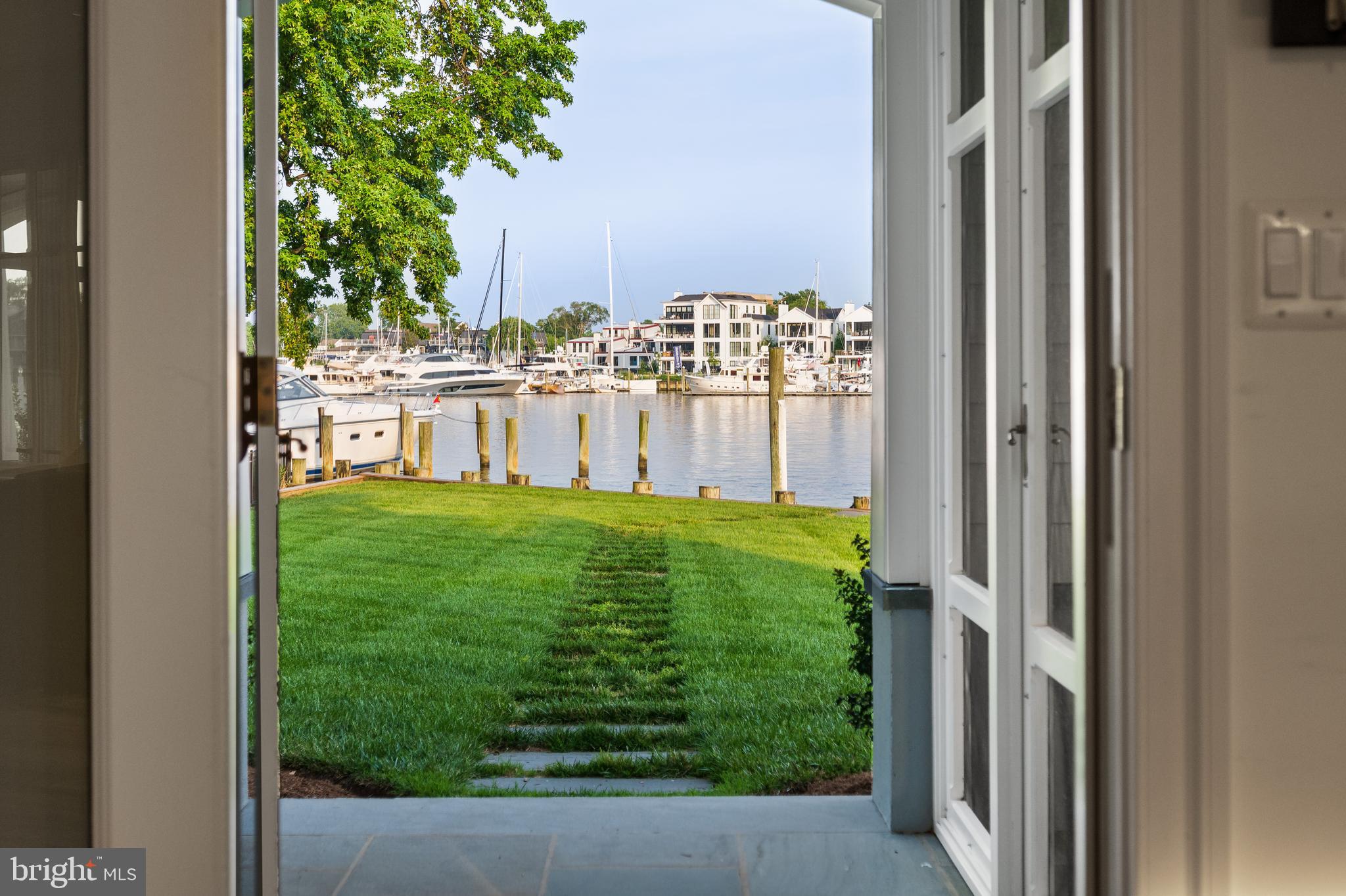 HISTORIC DISTRICT - Residential