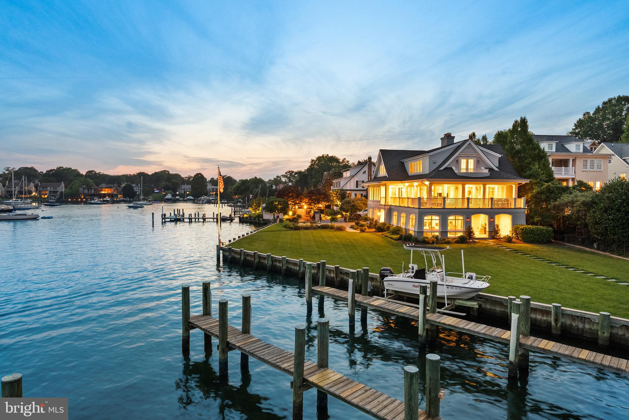 HISTORIC DISTRICT - Residential