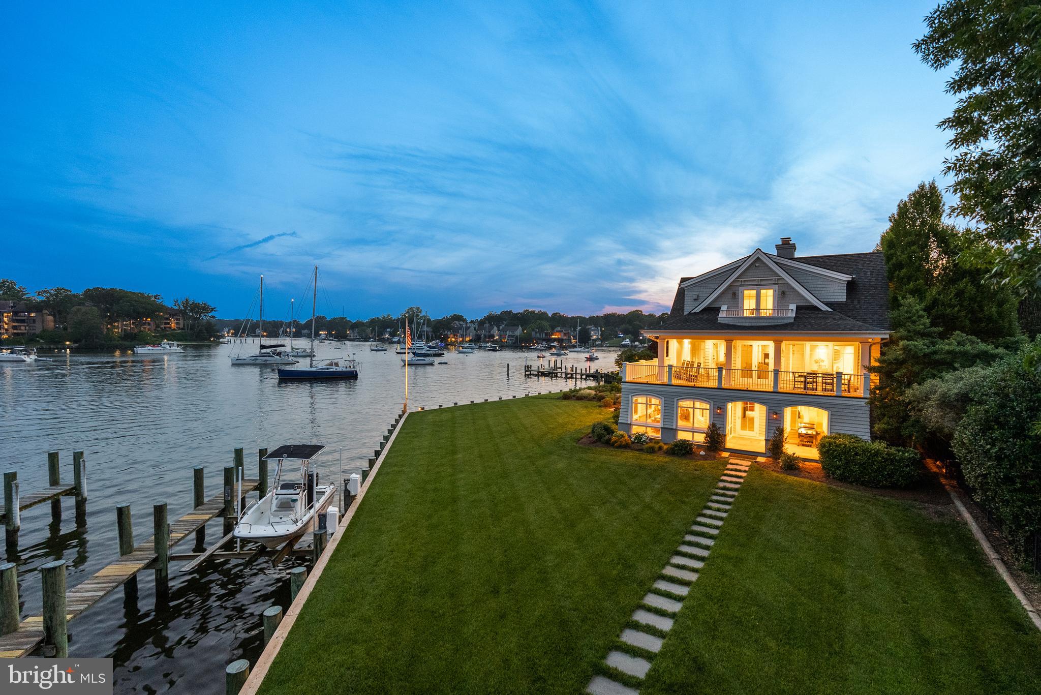 HISTORIC DISTRICT - Residential