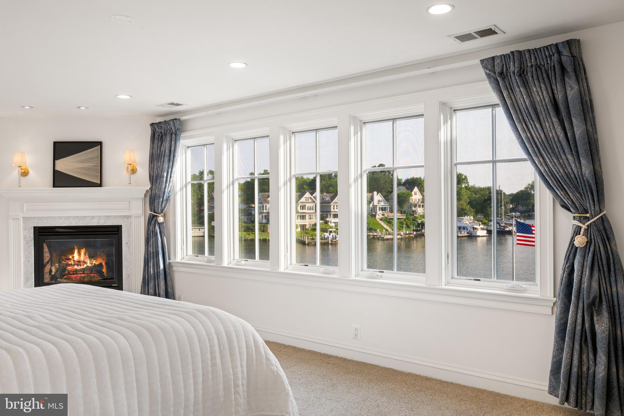 HISTORIC DISTRICT - Residential