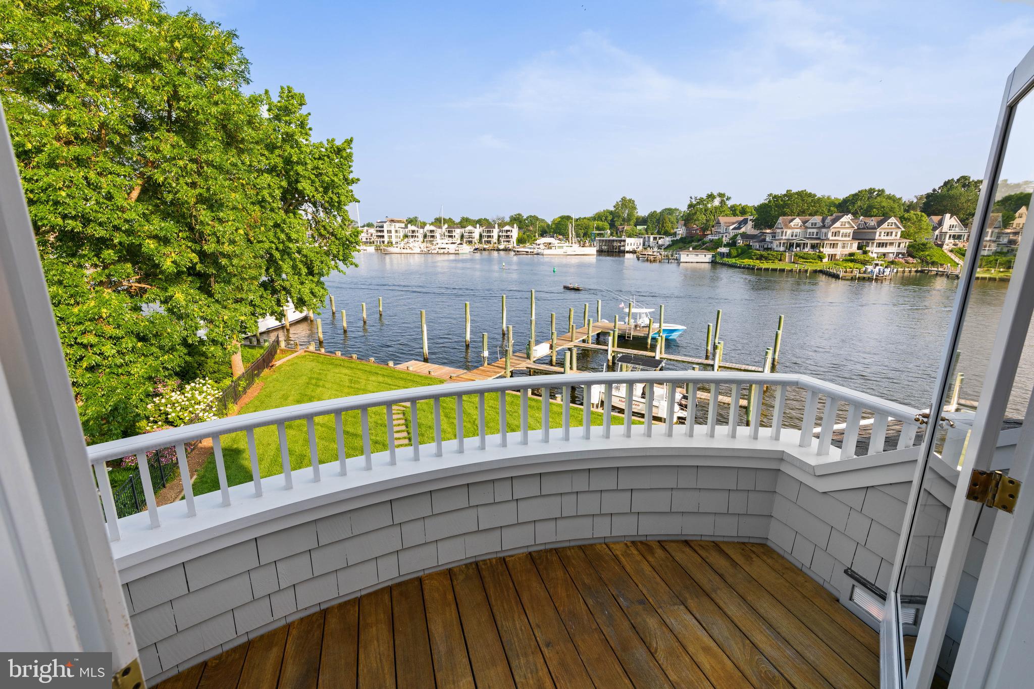 HISTORIC DISTRICT - Residential