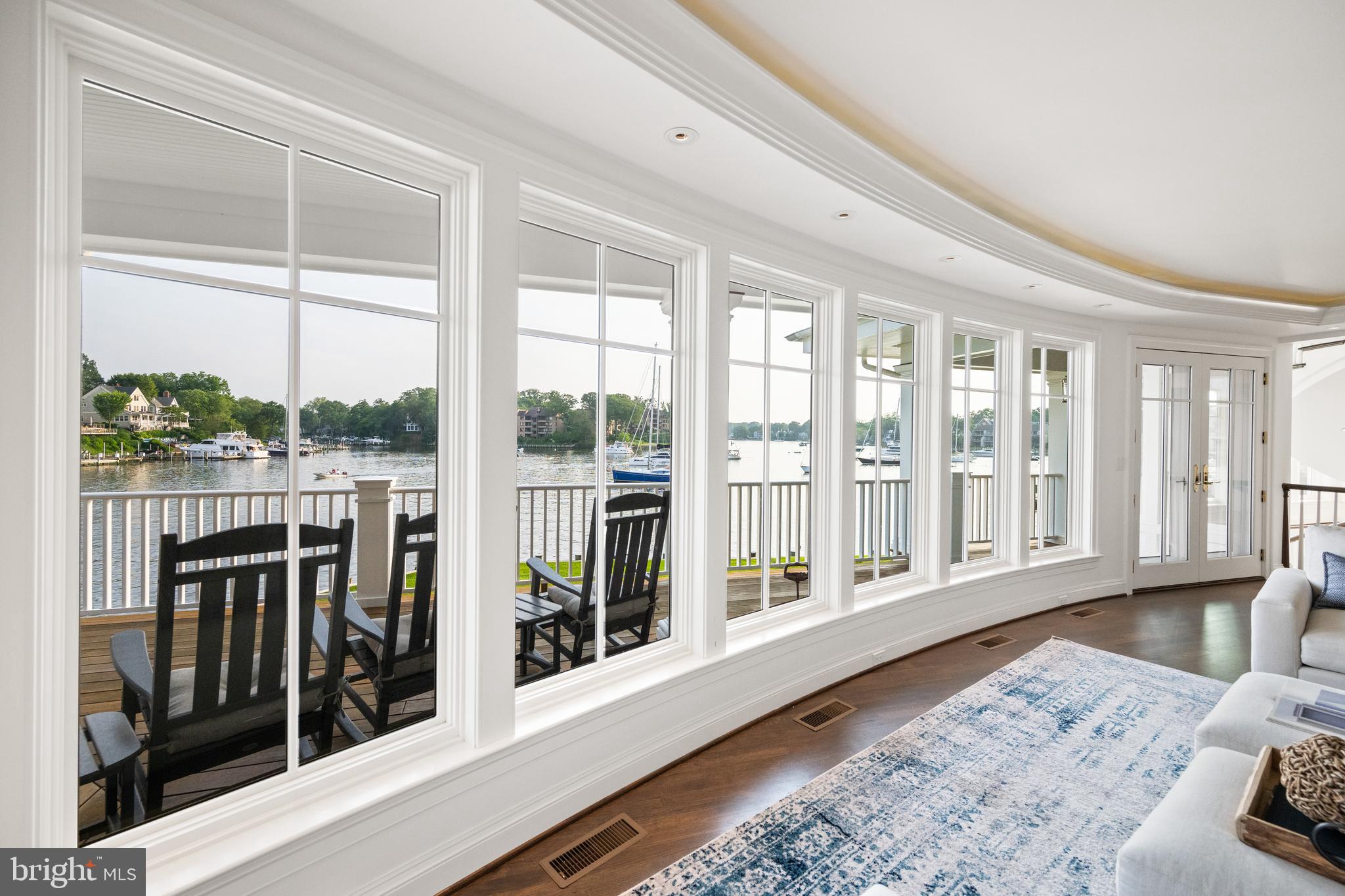 HISTORIC DISTRICT - Residential