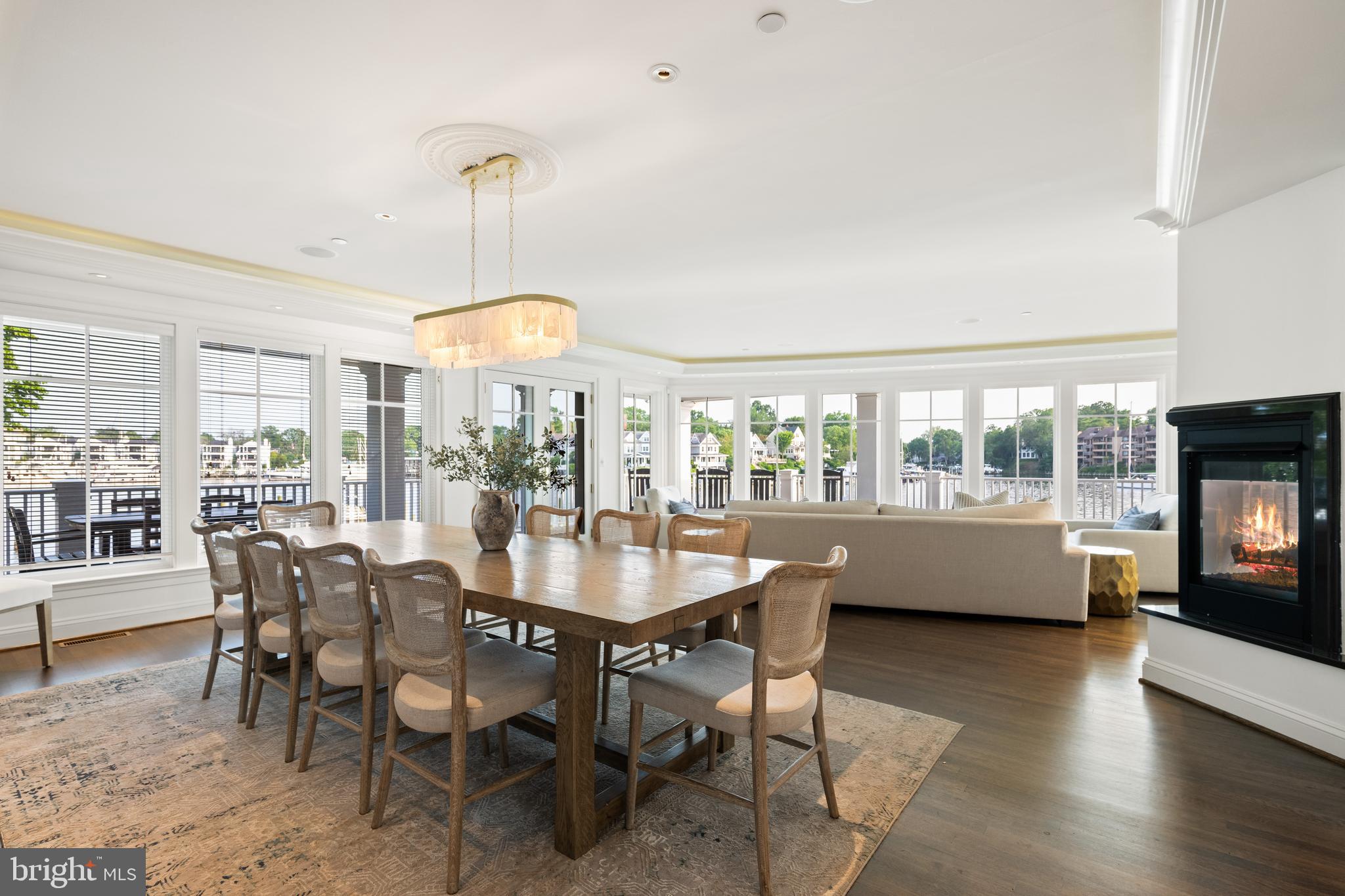 HISTORIC DISTRICT - Residential