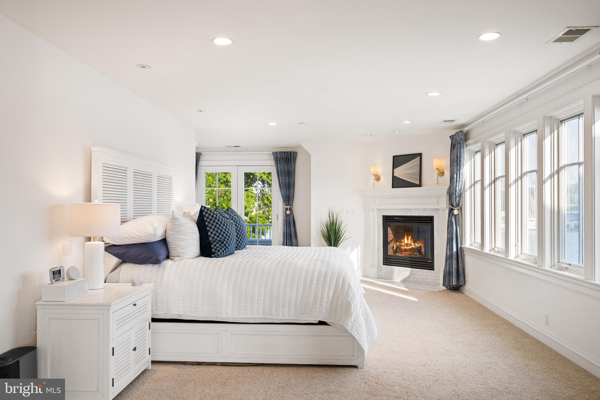 HISTORIC DISTRICT - Residential