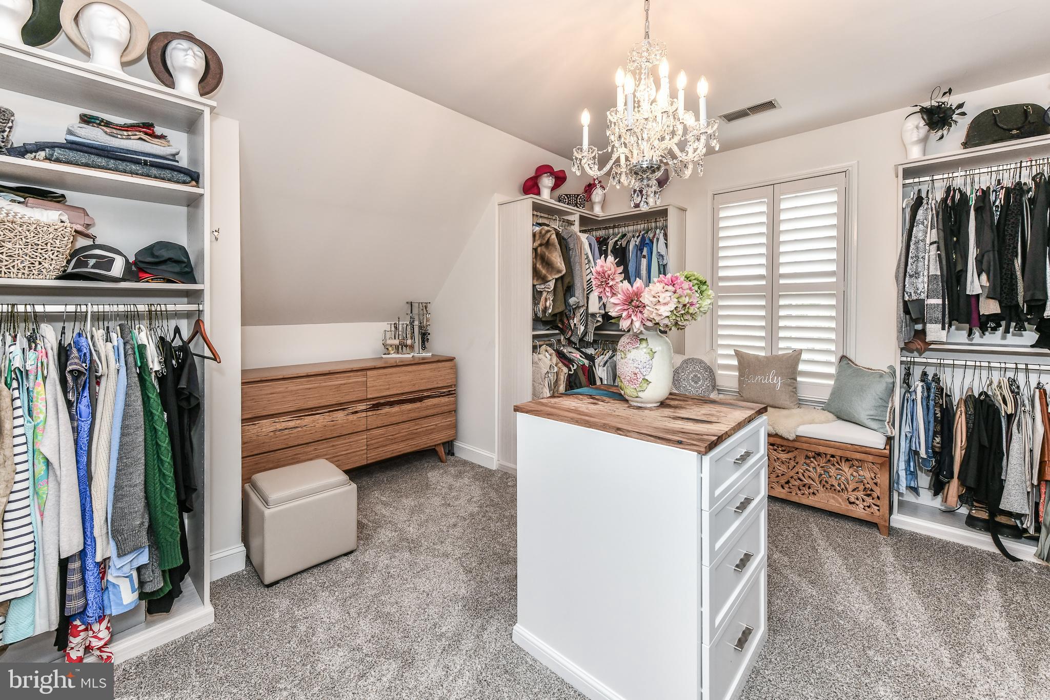 CHESTERBROOK ESTATES - Residential