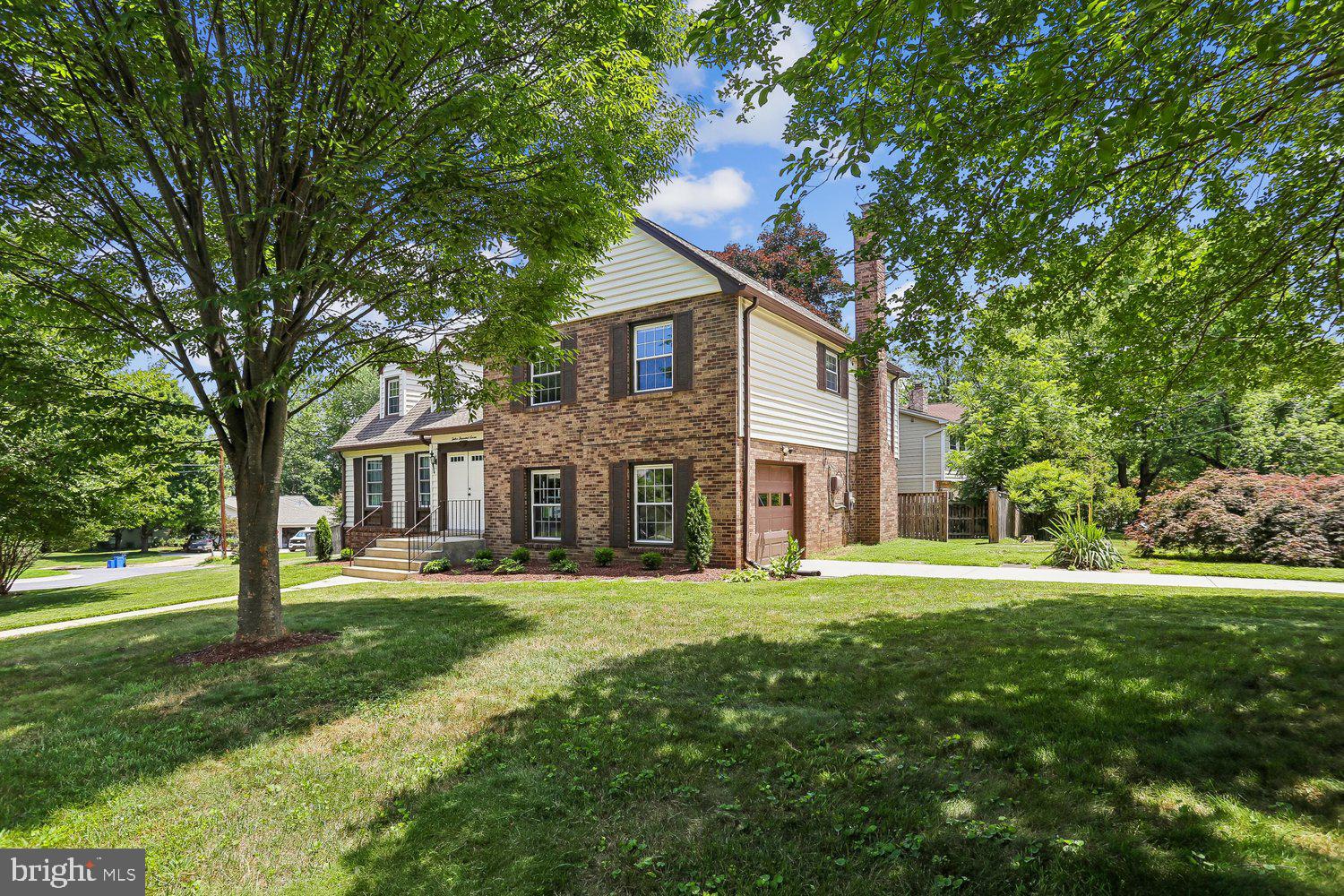 12007 TITIAN WAY