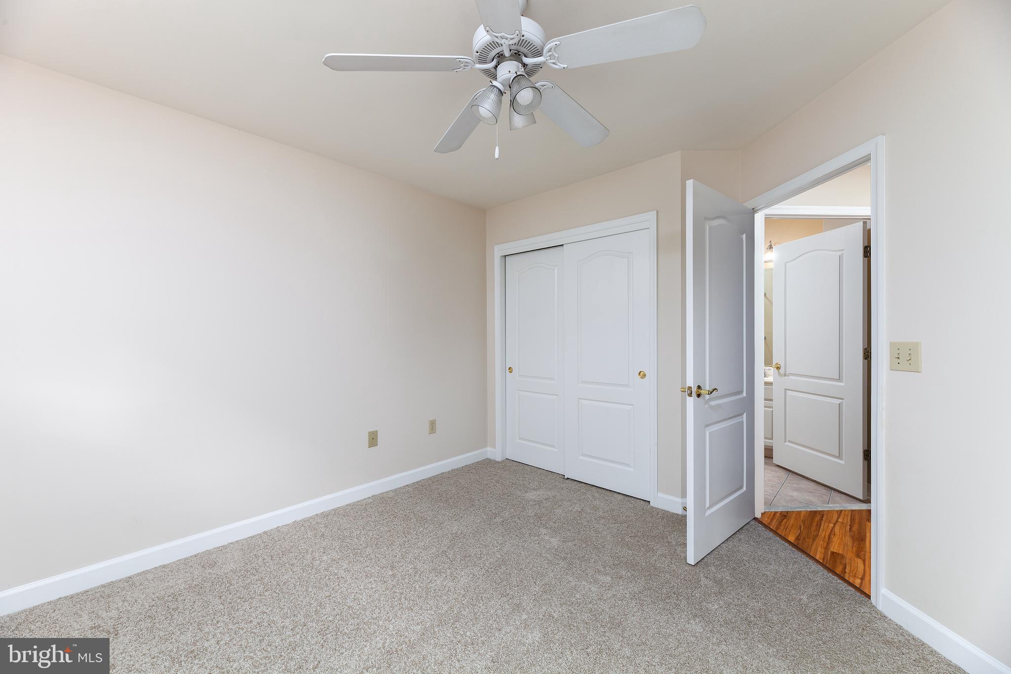 FALLS STATION - Residential Lease