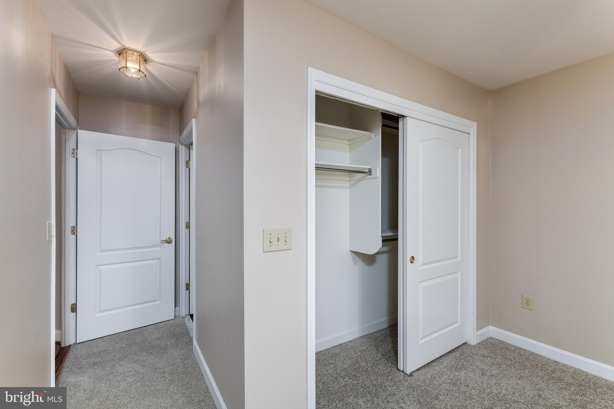 FALLS STATION - Residential Lease