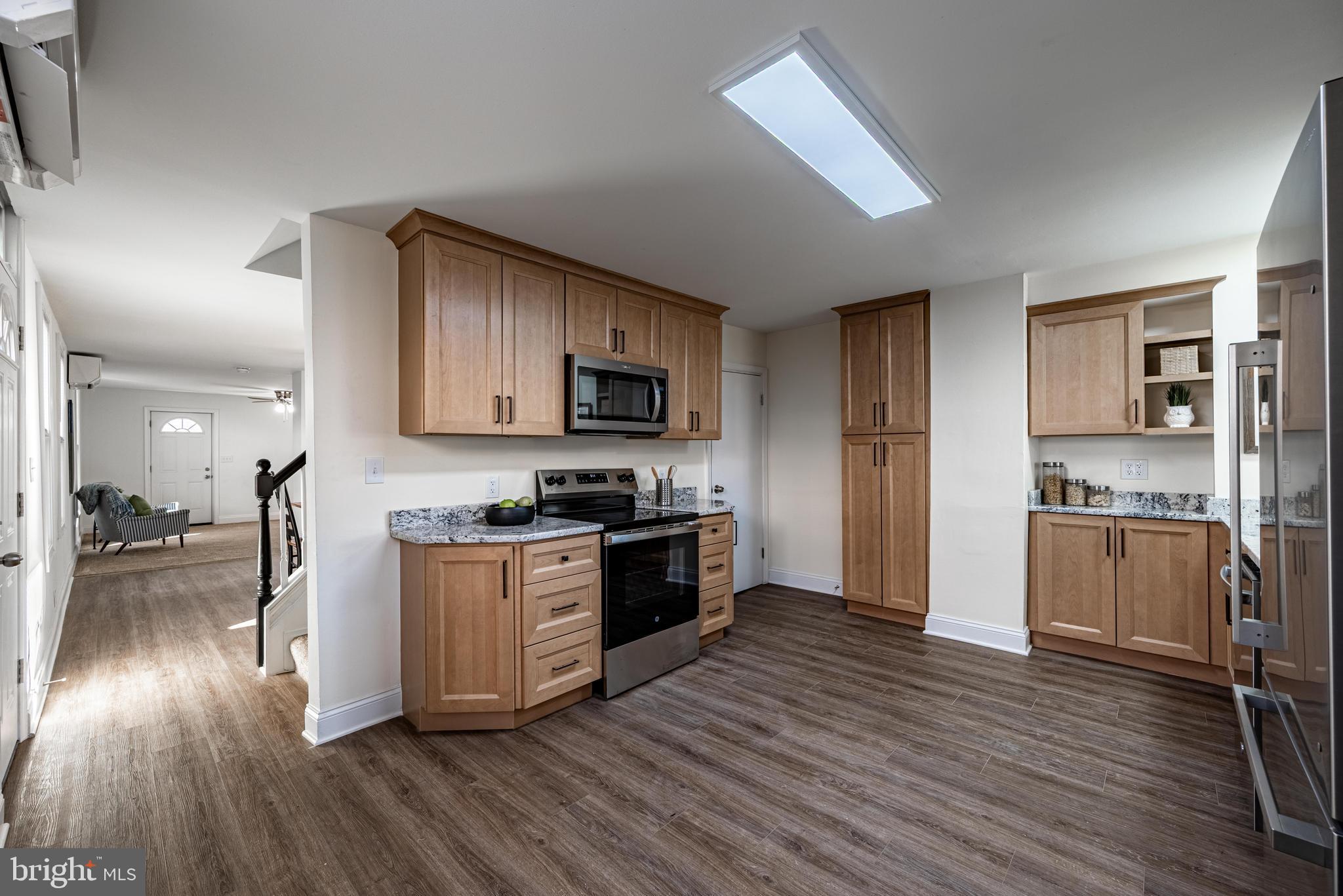 HAMPDEN HISTORIC DISTRICT - Residential