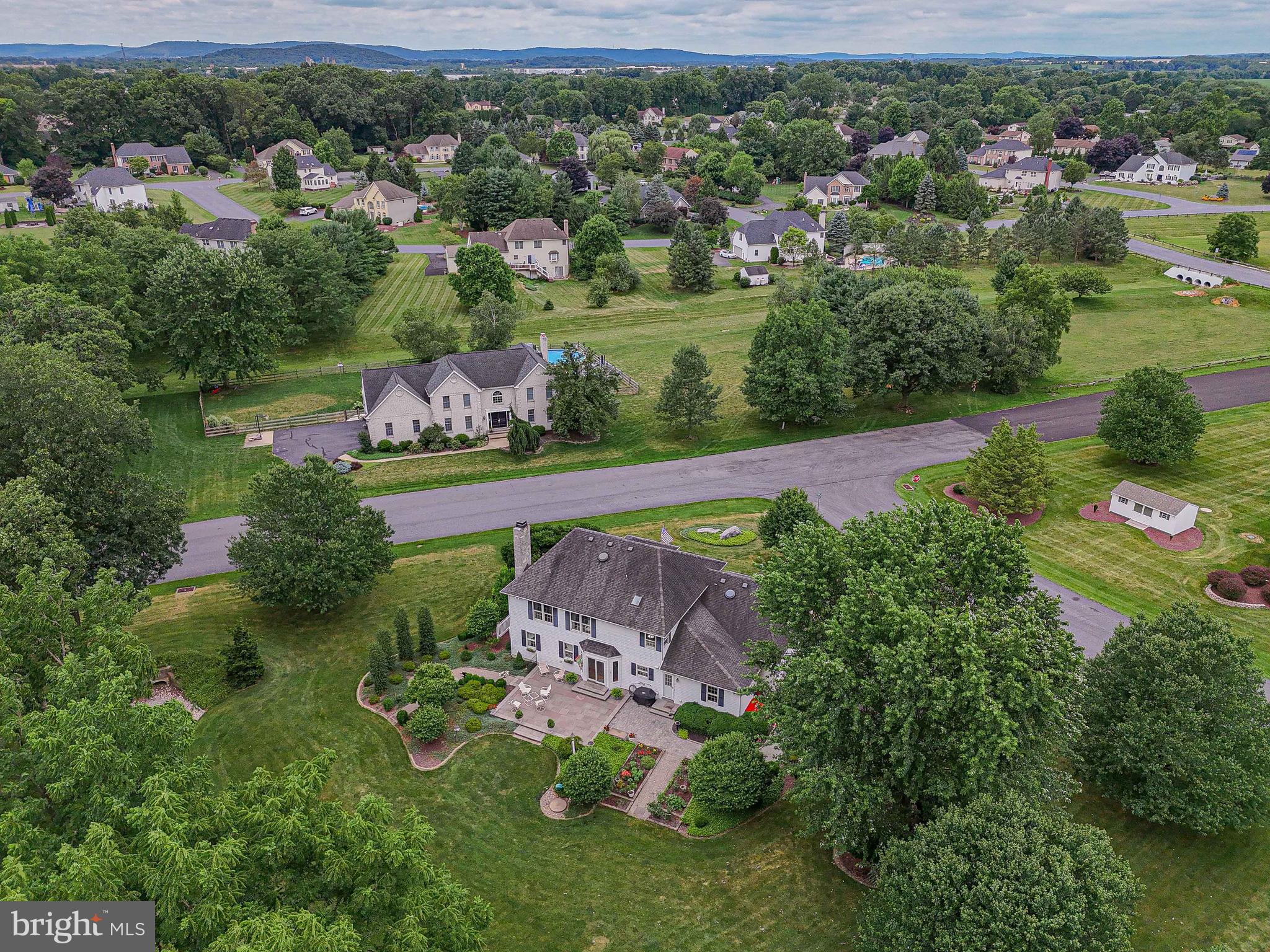 RIDGE VIEW ESTATES - Residential