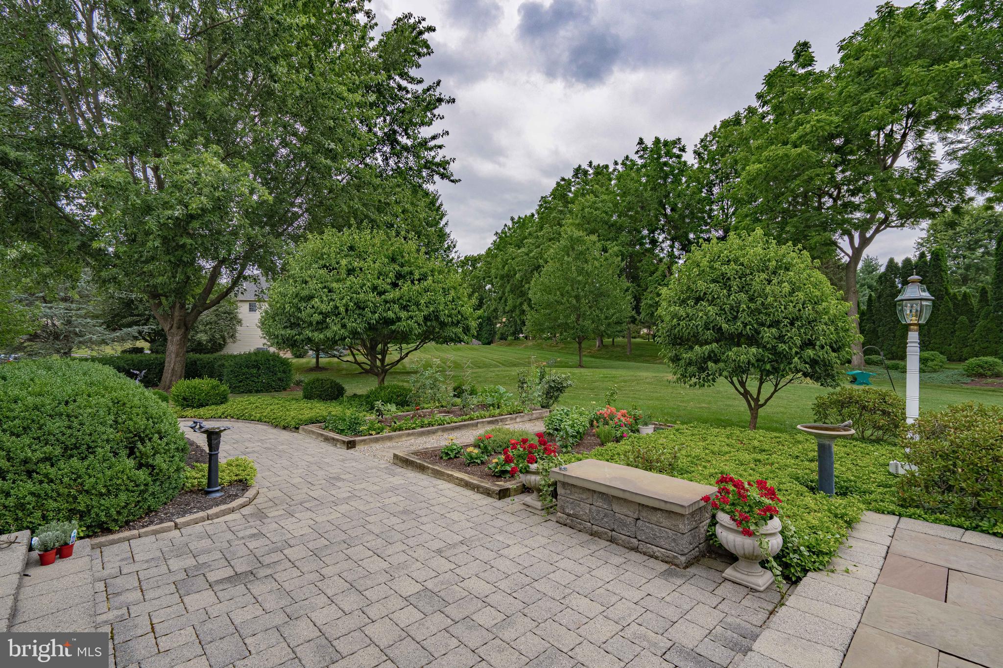 RIDGE VIEW ESTATES - Residential