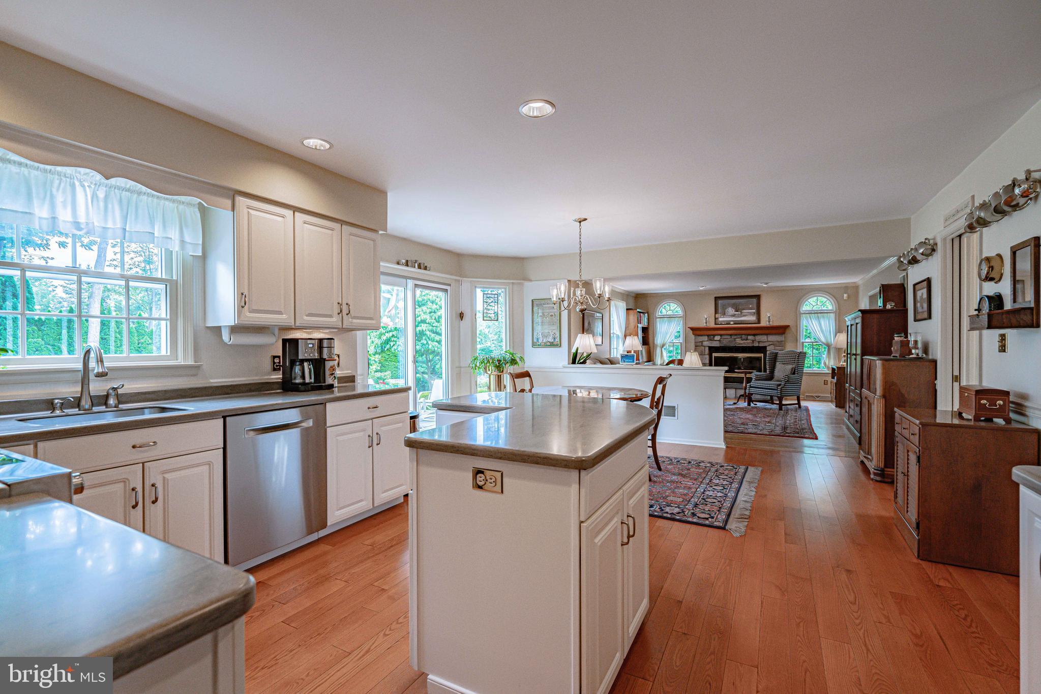 RIDGE VIEW ESTATES - Residential