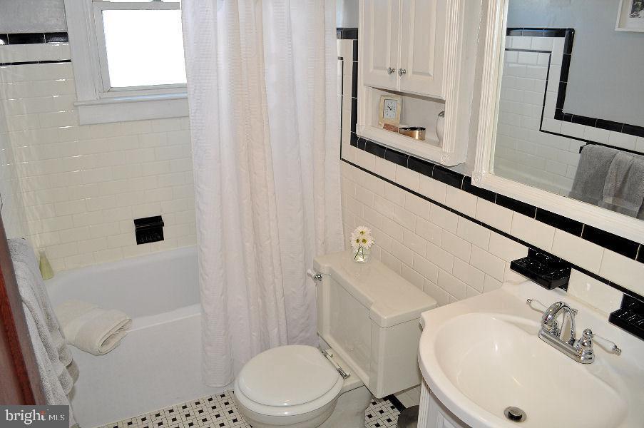 ARBUTUS - Residential